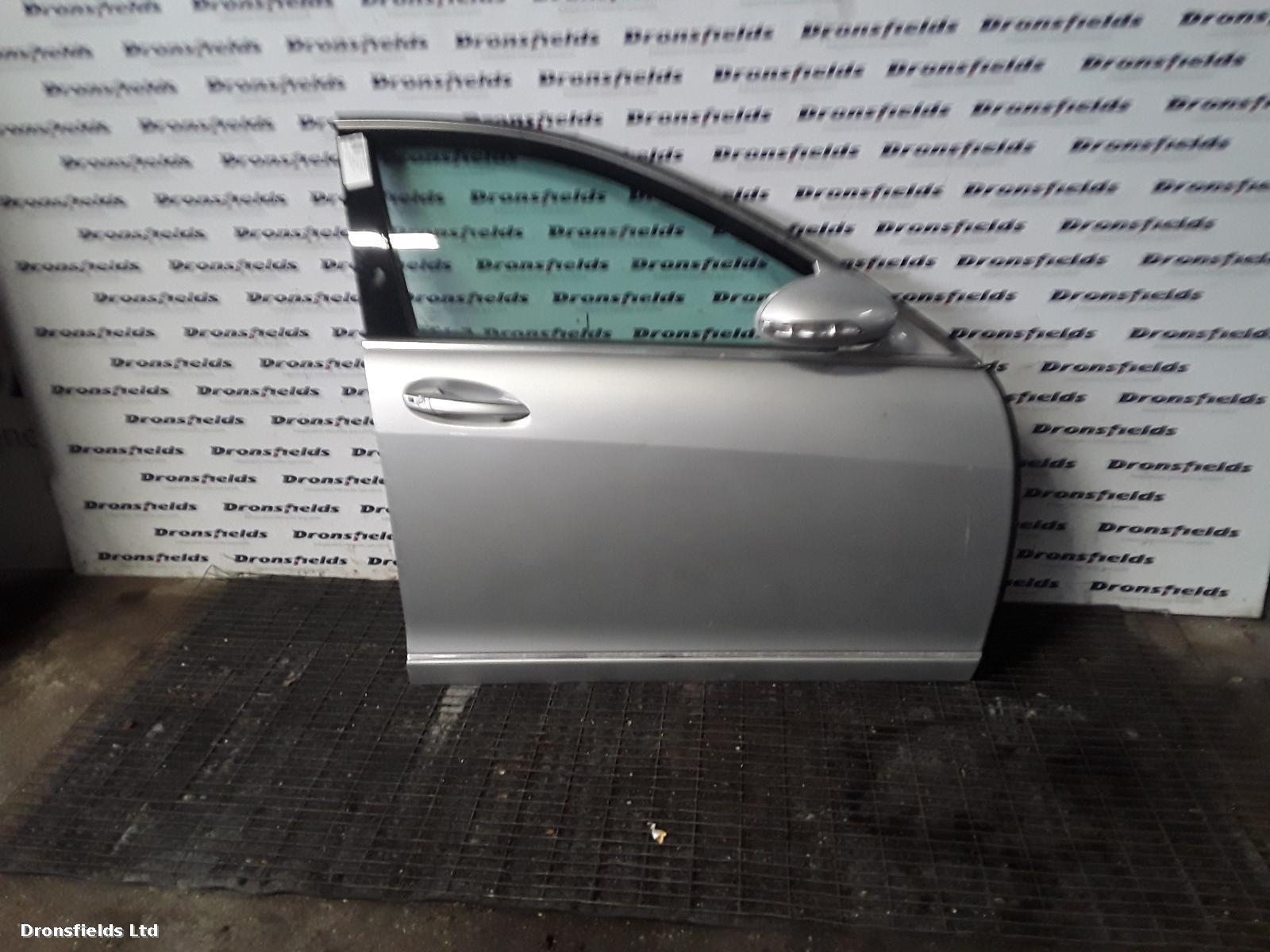 View Auto part R Front Door Mercedes S Class 2007