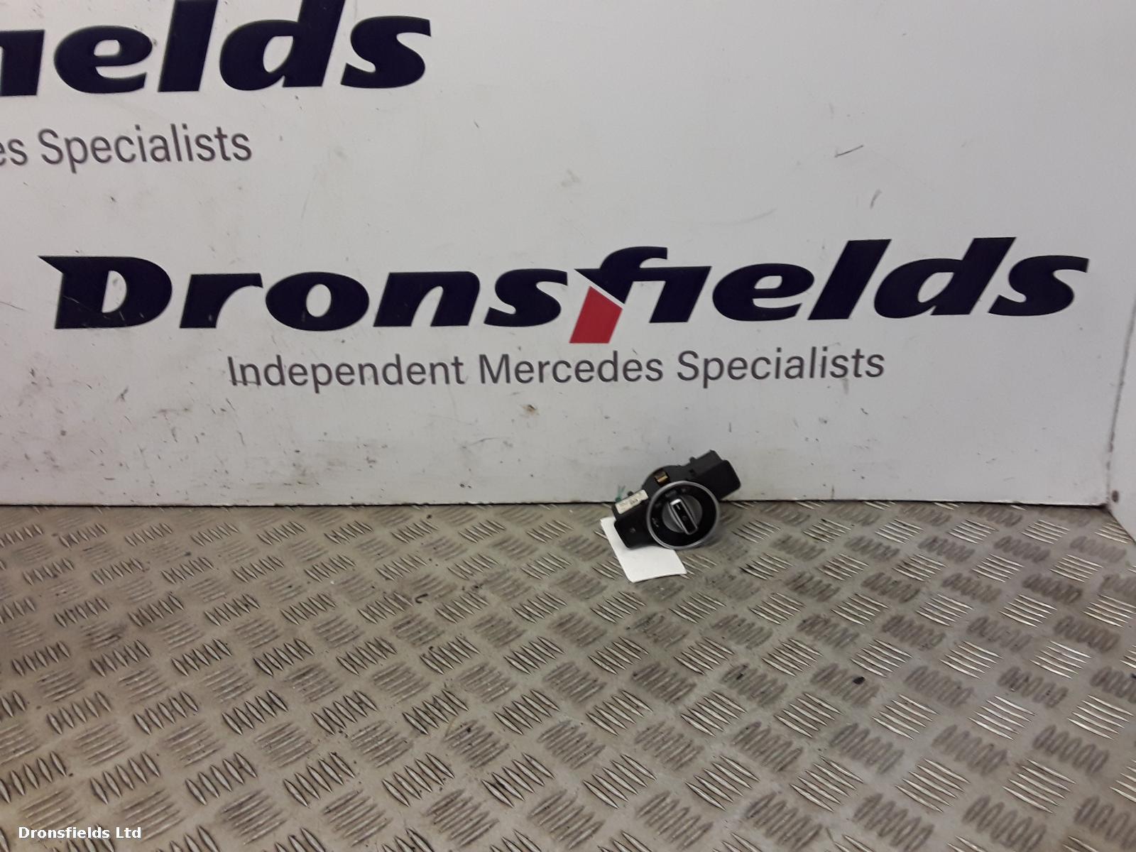 View Auto part Headlight Switch Mercedes Gla Class 2017