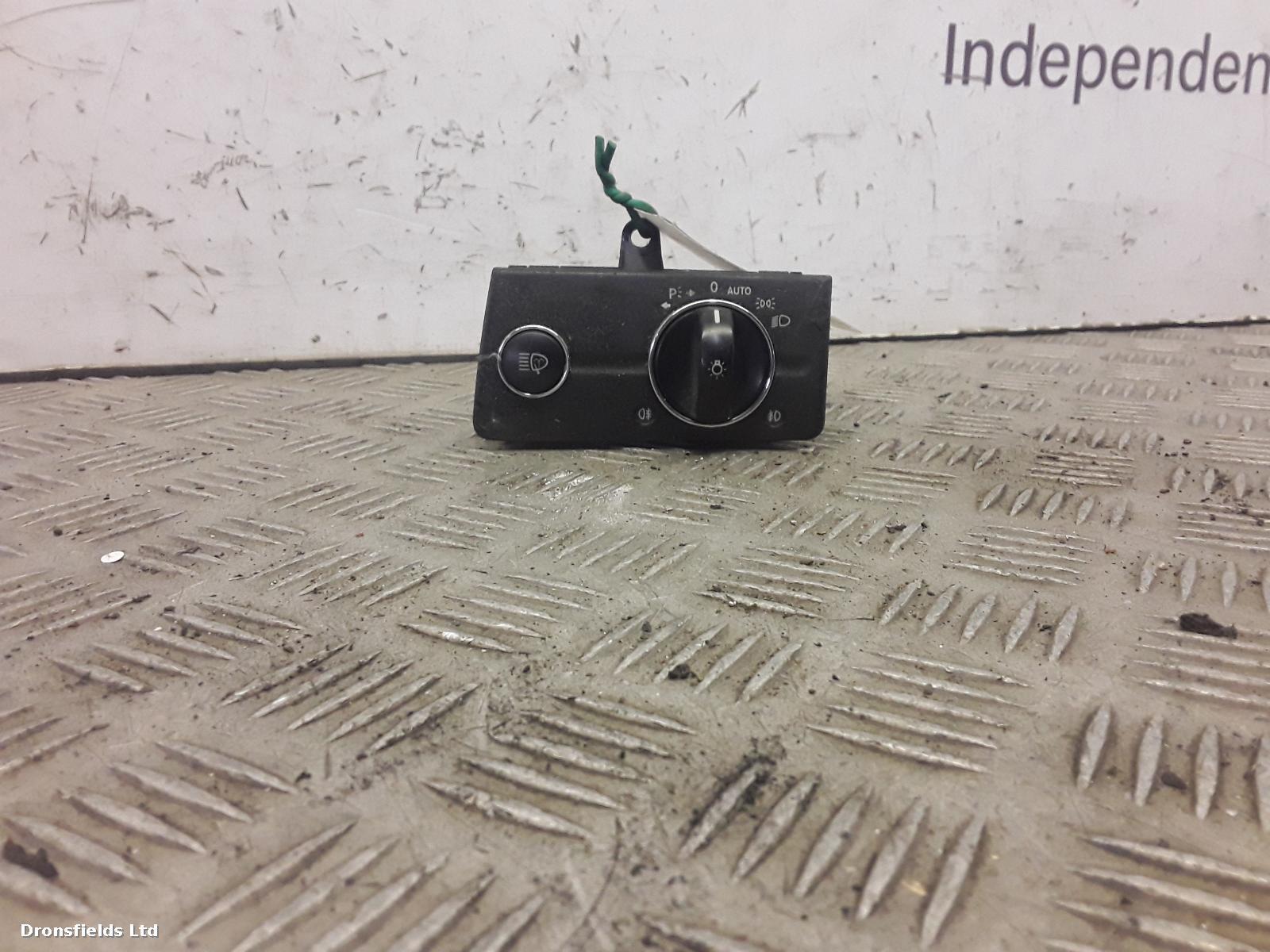 View Auto part Headlight Switch Mercedes E Class 2007