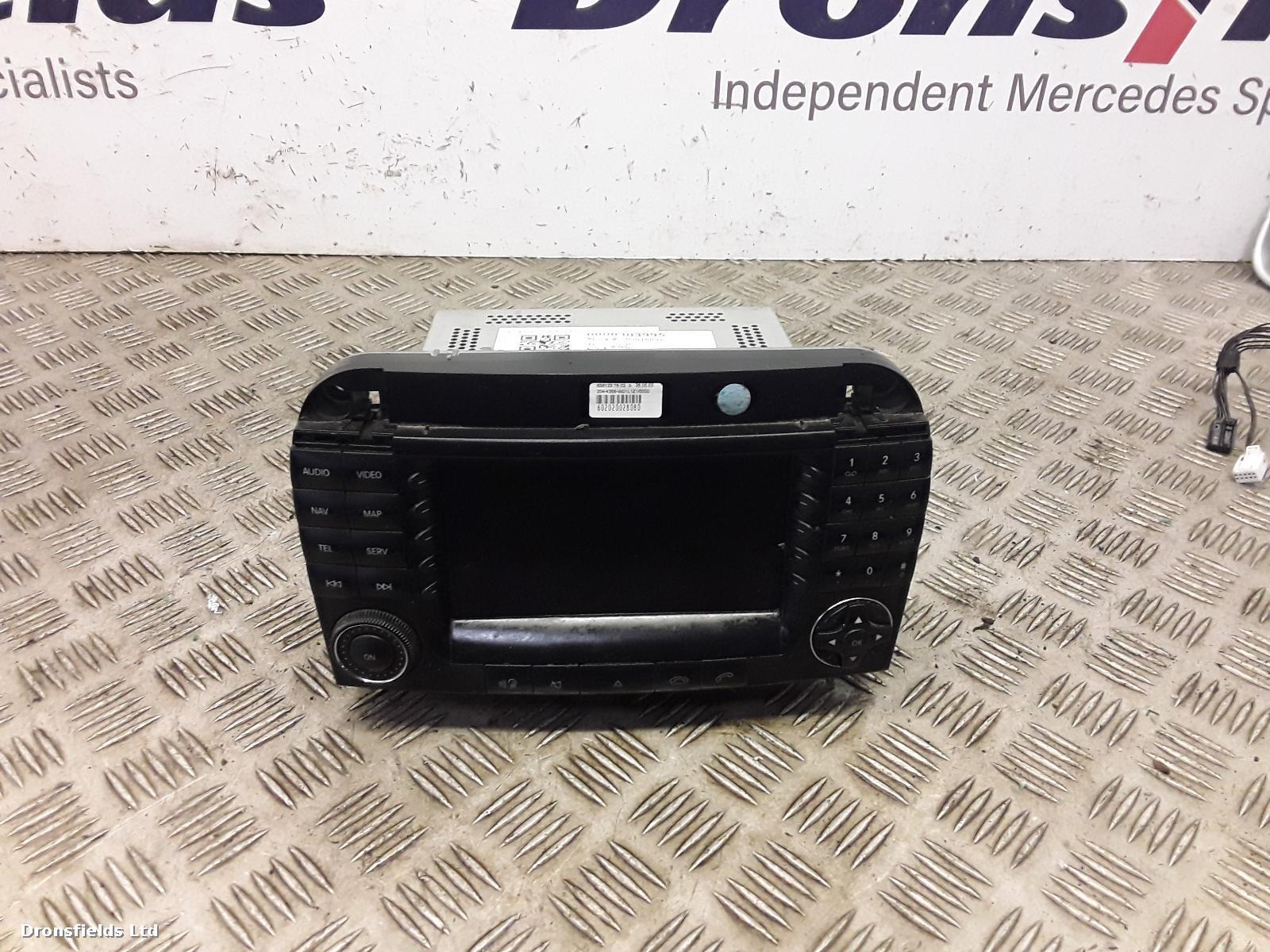 View Auto part CD Changer Mercedes S Class 2003