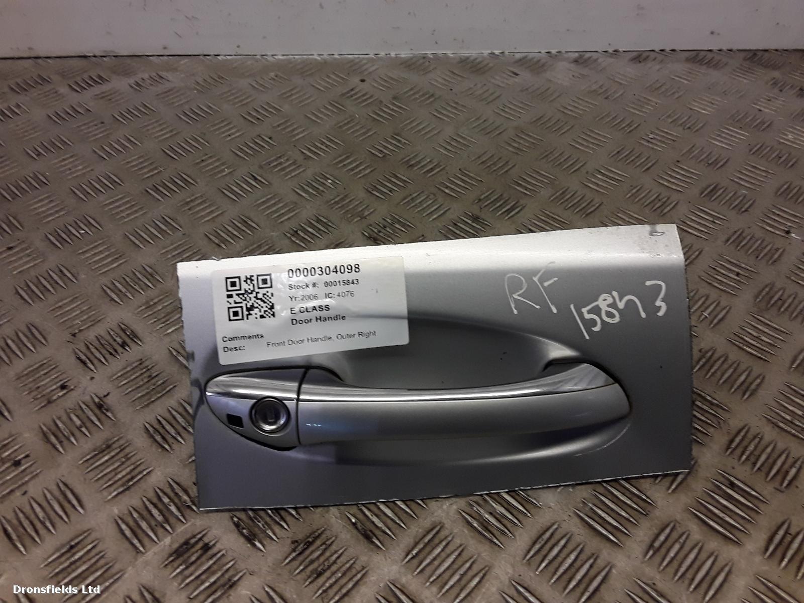 View Auto part Door Handle Mercedes E Class 2006