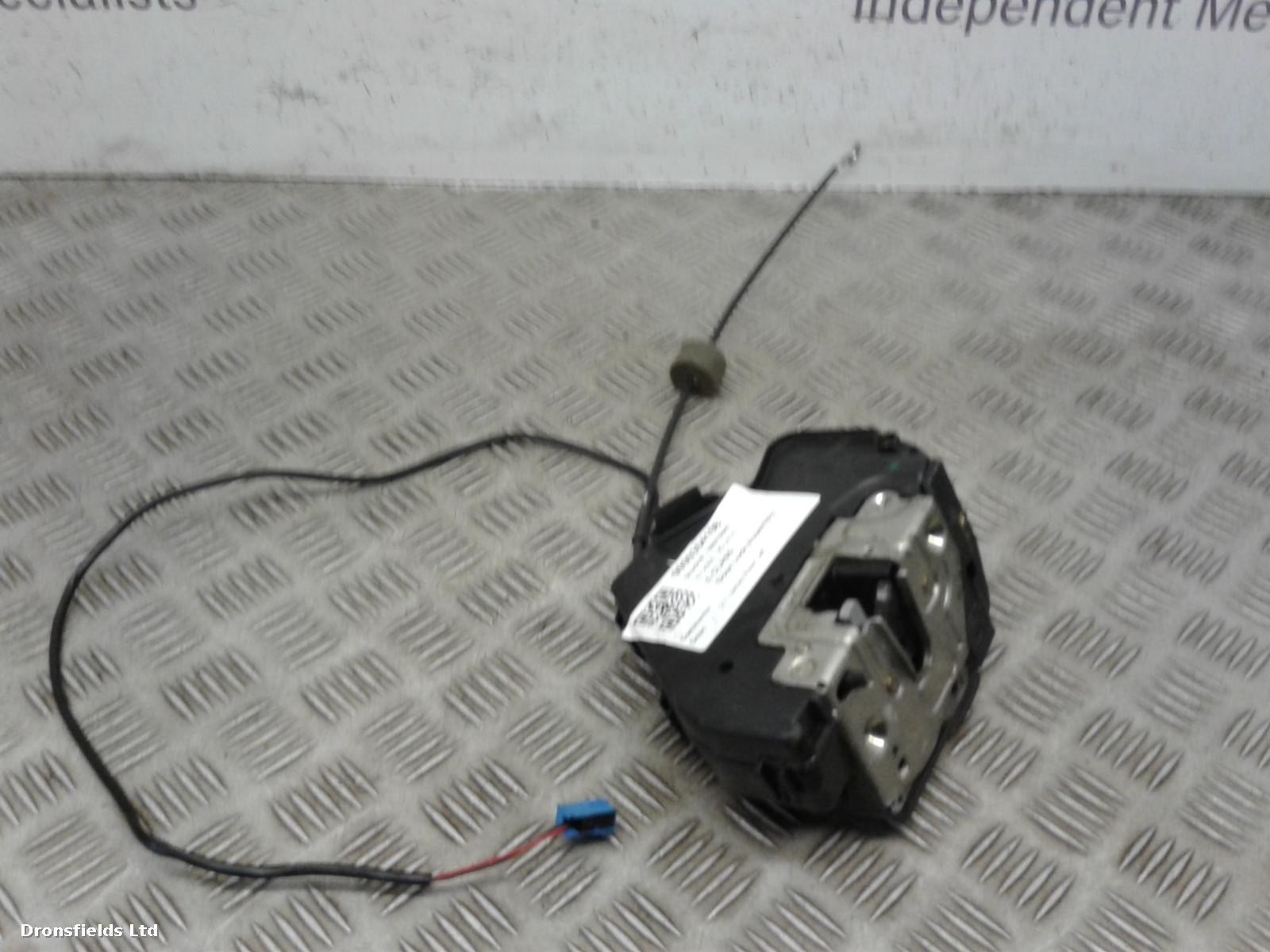 View Auto part Door Lock Assembly Mercedes E Class 2006