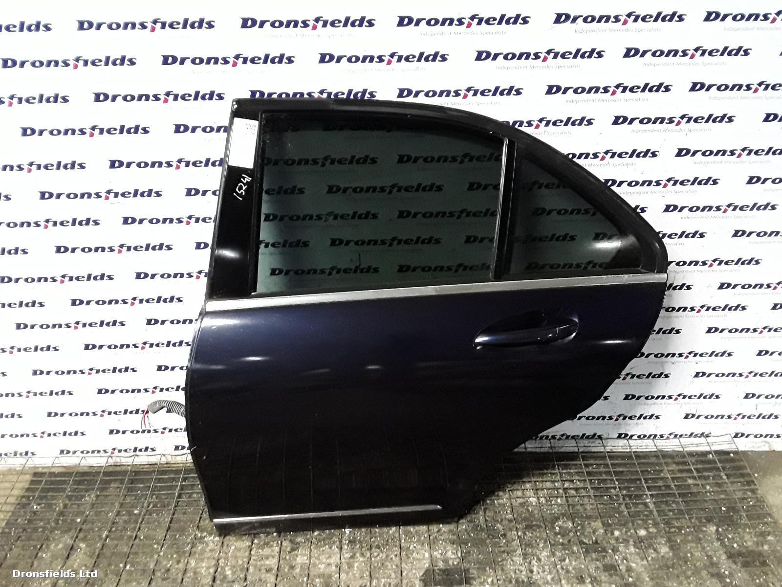 View Auto part L Rear Door Mercedes C Class 2007