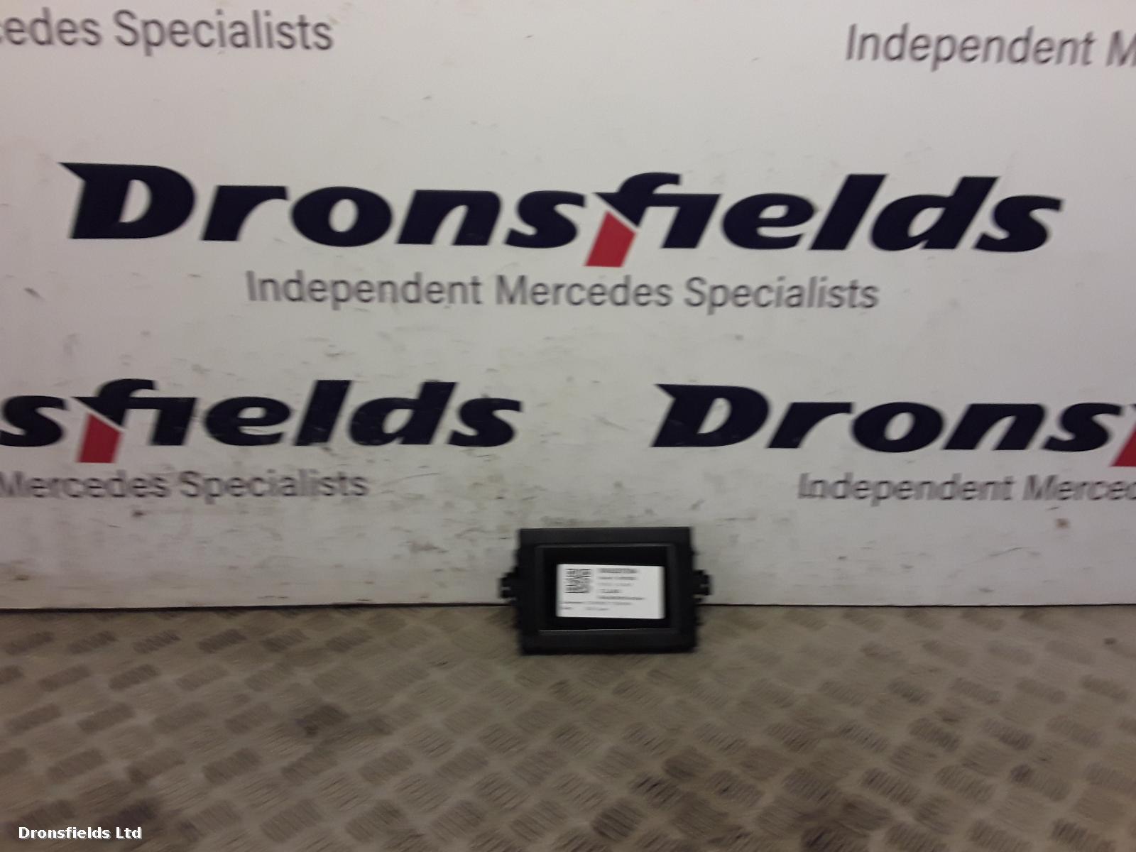 View Auto part Radio Display Mercedes C Class 2013