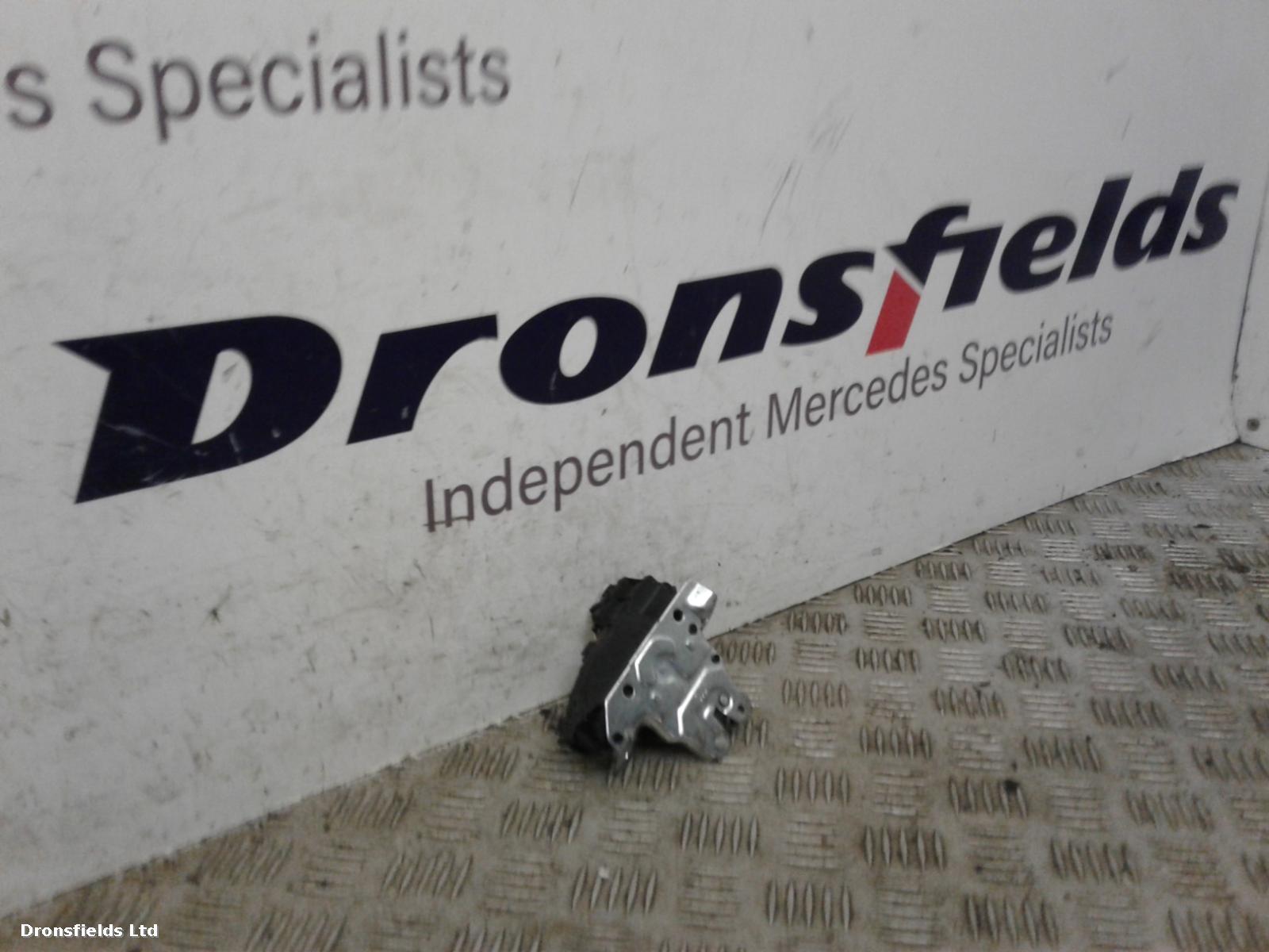 View Auto part Bootlid/Tailgate Lock Mercedes E Class 2011