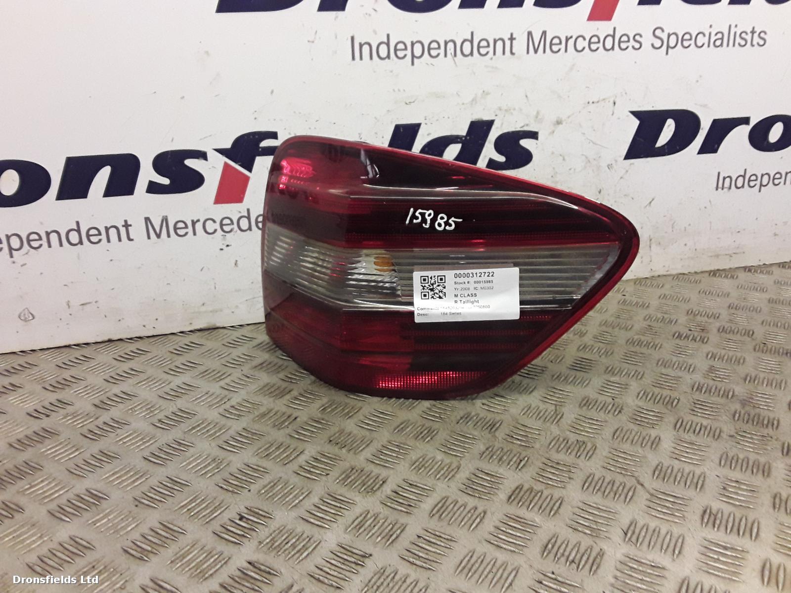 View Auto part R Taillight Mercedes M Class 2008