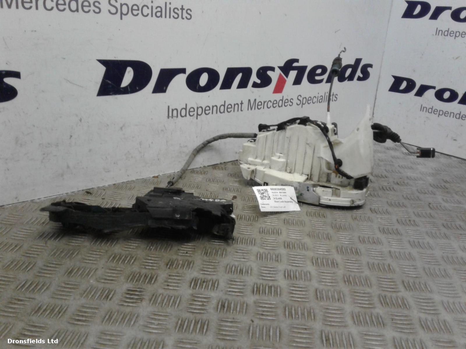 View Auto part Door Lock Assembly Mercedes S Class 2010
