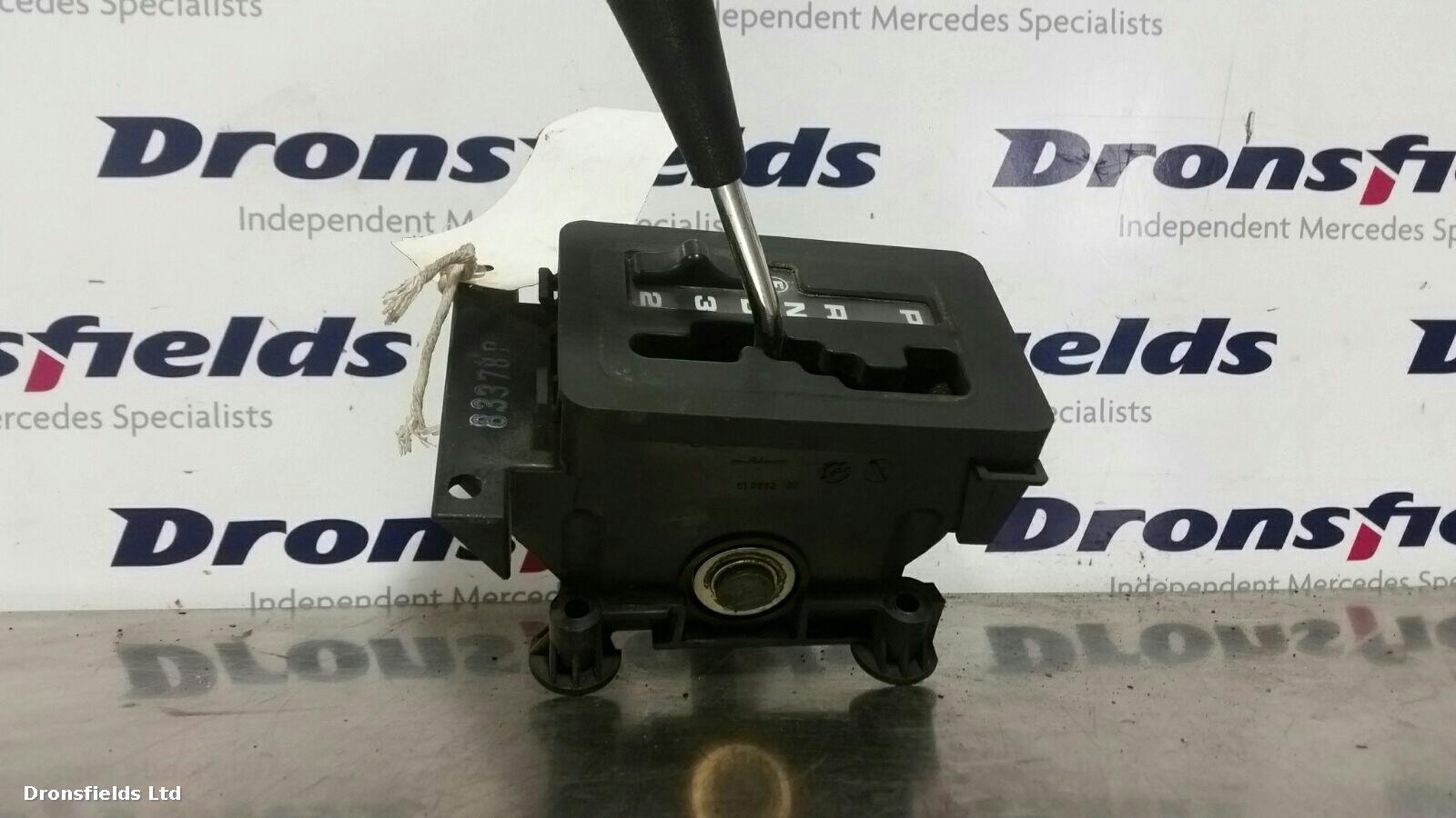 View Auto part Gear Stick/Shifter Mercedes 190 (201 Series) 1992