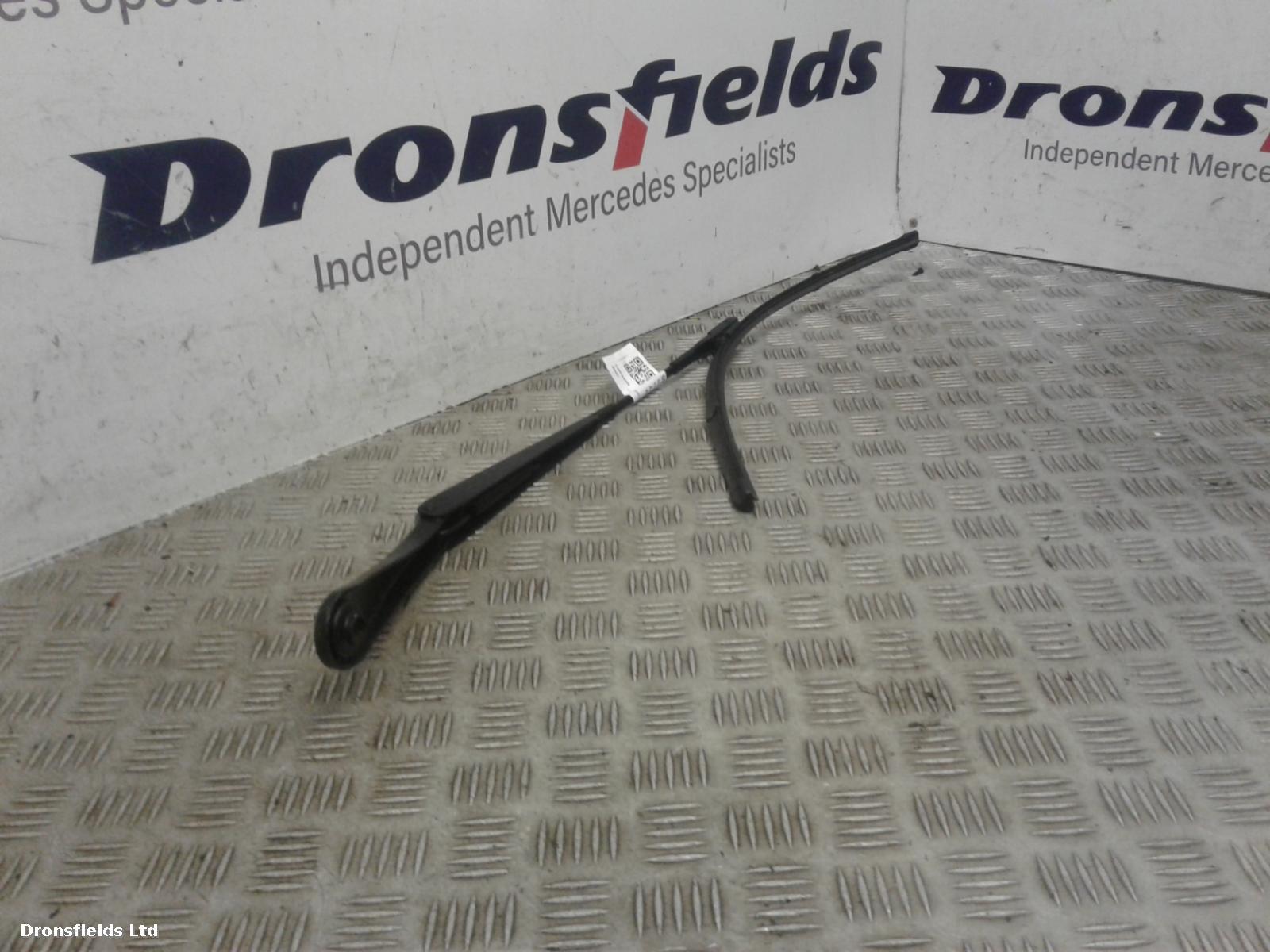 View Auto part Wiper Arm Mercedes A Class 2013