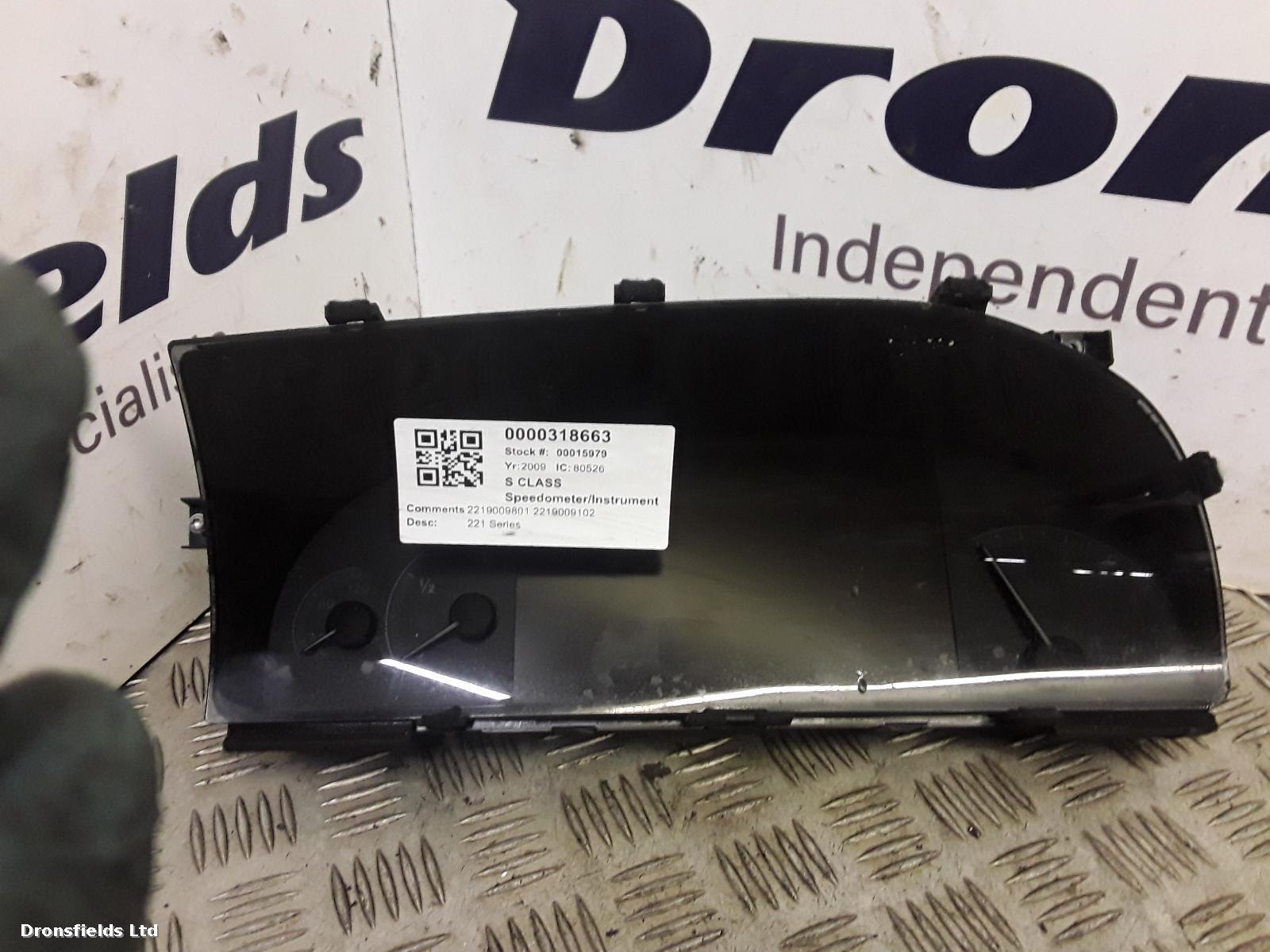 View Auto part Speedometer Mercedes S Class 2009