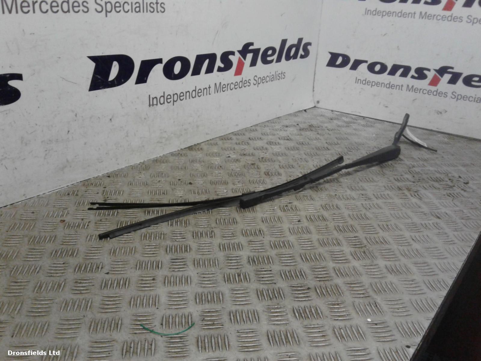 View Auto part Wiper Arm Mercedes Sprinter 2018