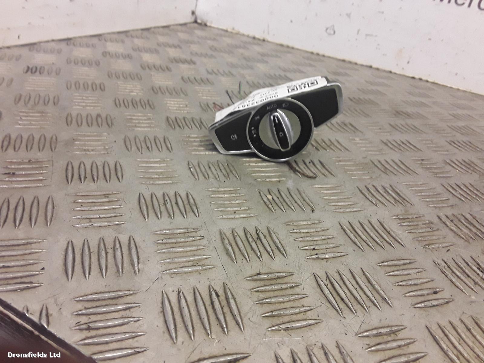 View Auto part Headlight Switch Mercedes S Class 2015