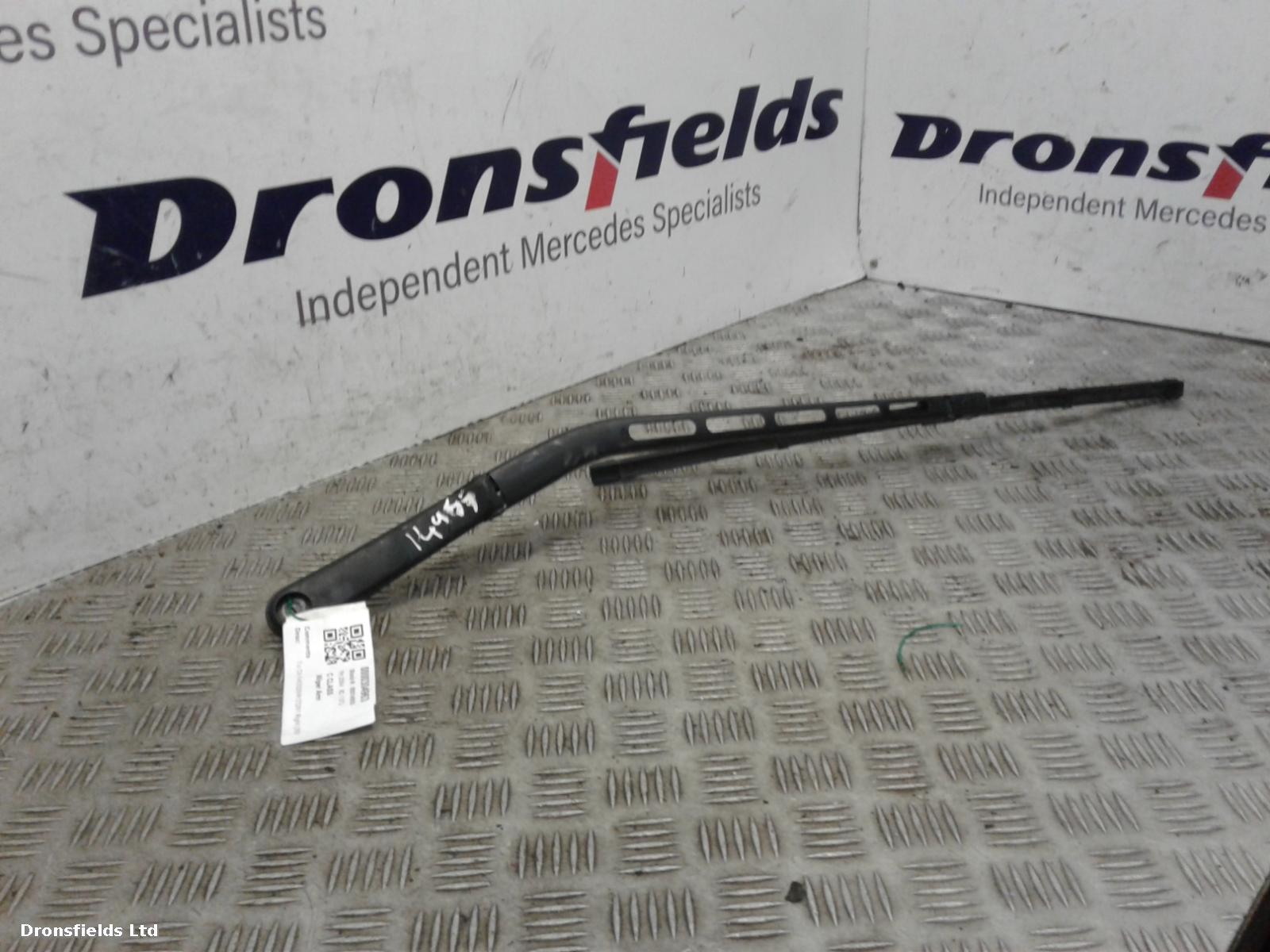 View Auto part Wiper Arm Mercedes C Class 2004