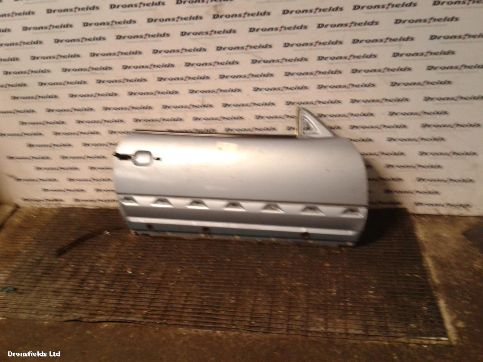 View Auto part R Front Door Mercedes Sl 1991