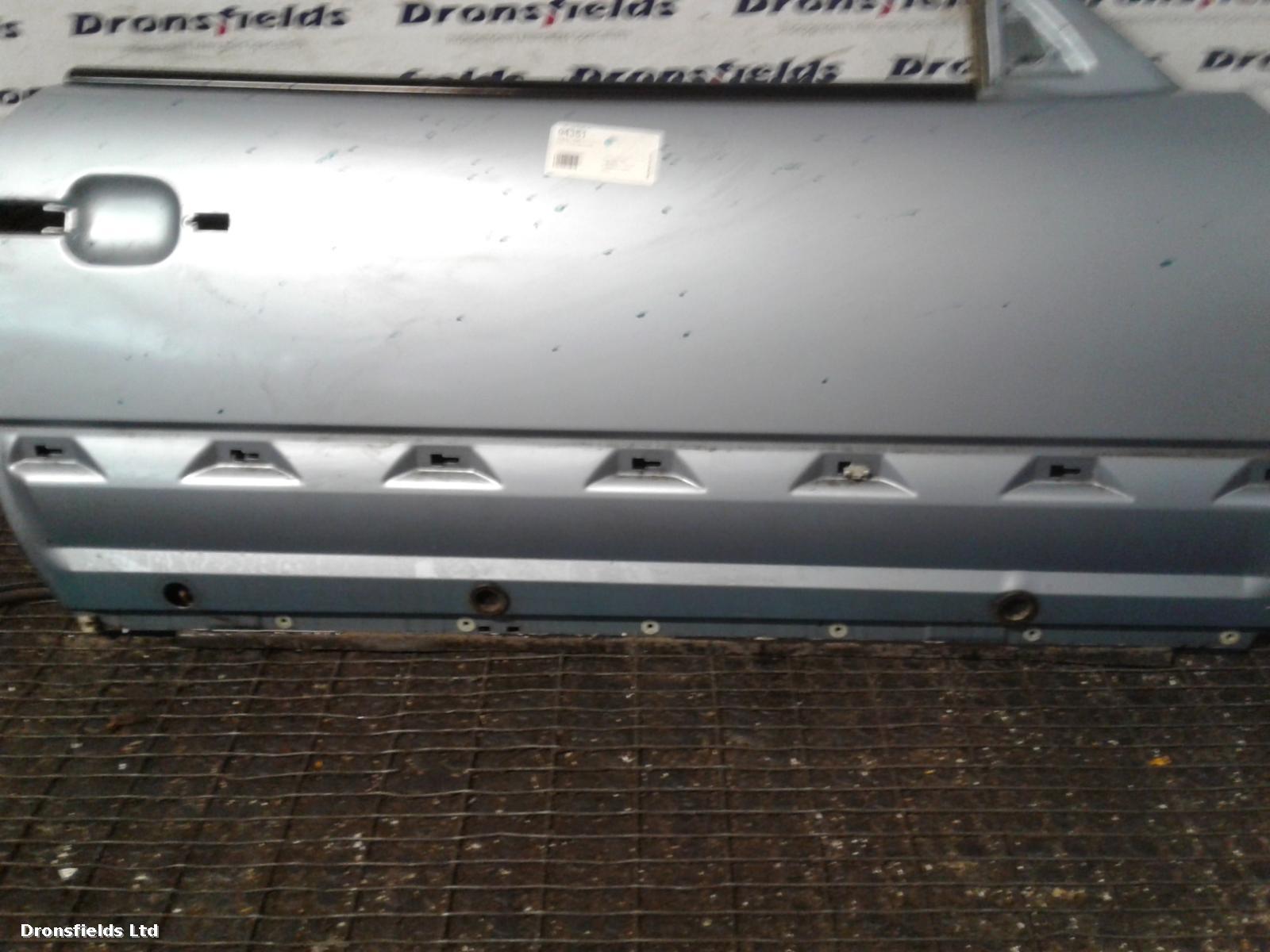 View Auto part R Front Door Mercedes Sl 1991