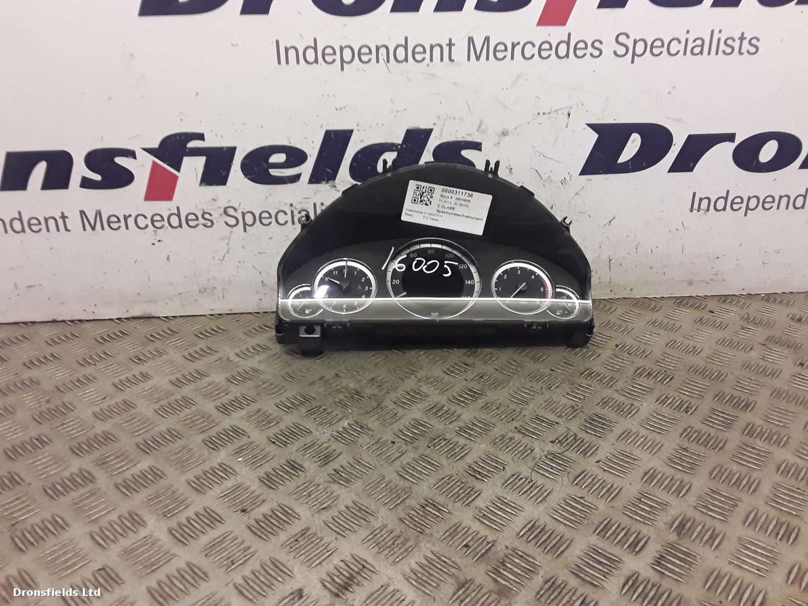 View Auto part Speedometer Mercedes E Class 2013
