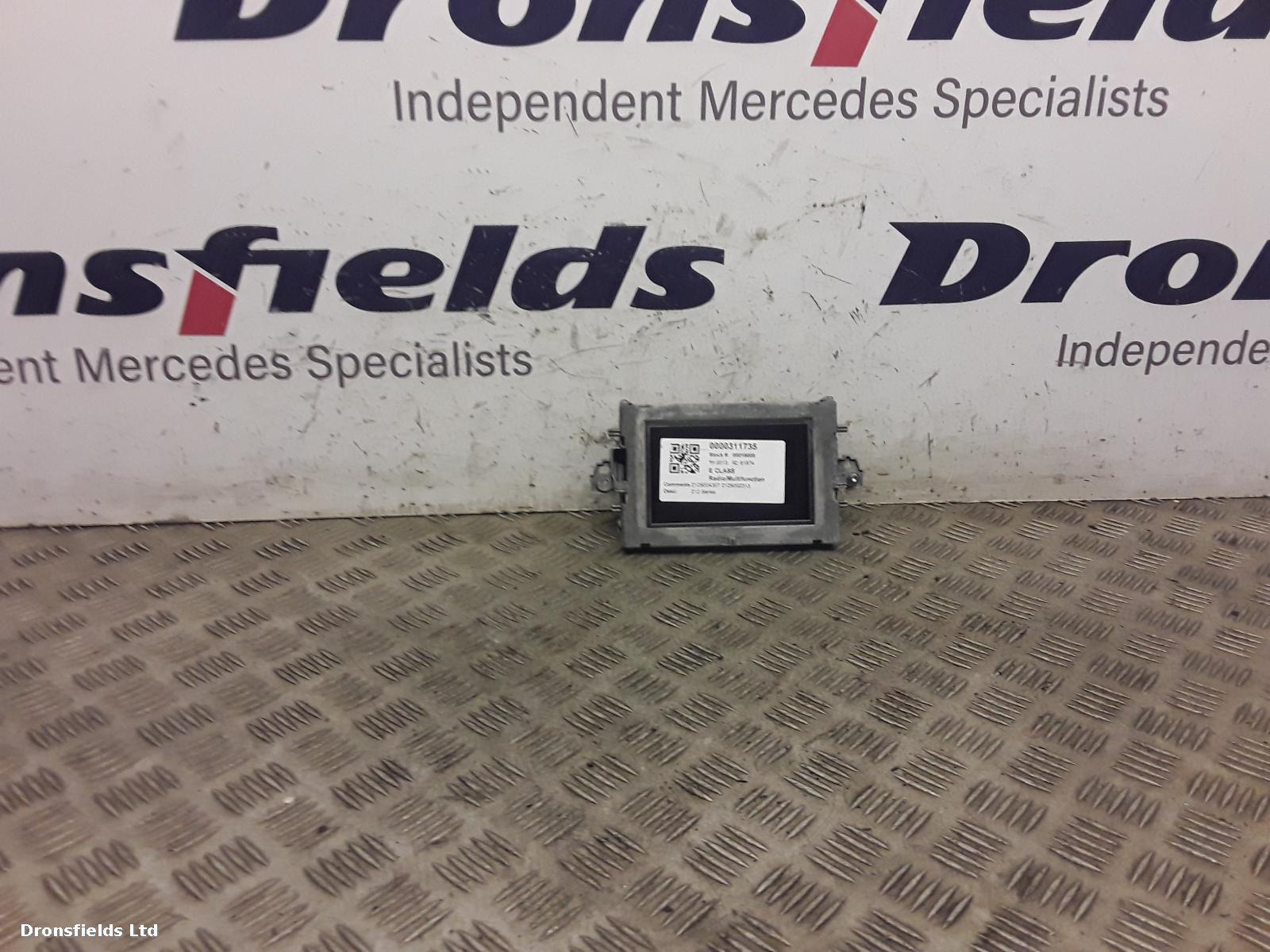 View Auto part Radio Display Mercedes E Class 2013
