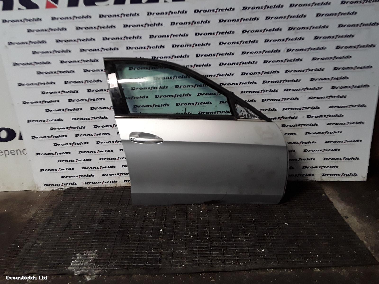 View Auto part R Front Door Mercedes E Class 2010