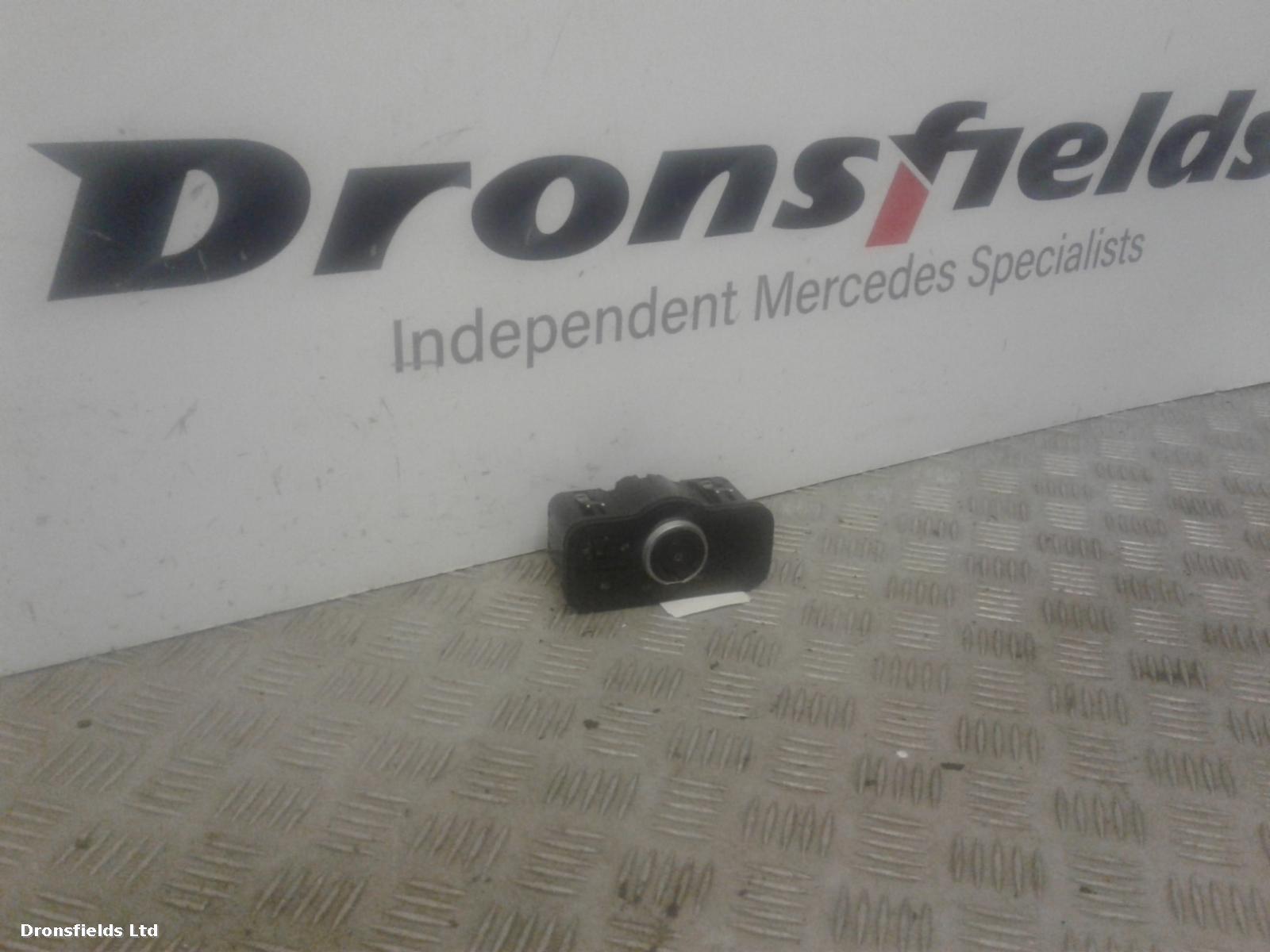 View Auto part Headlight Switch Mercedes Sprinter 2018
