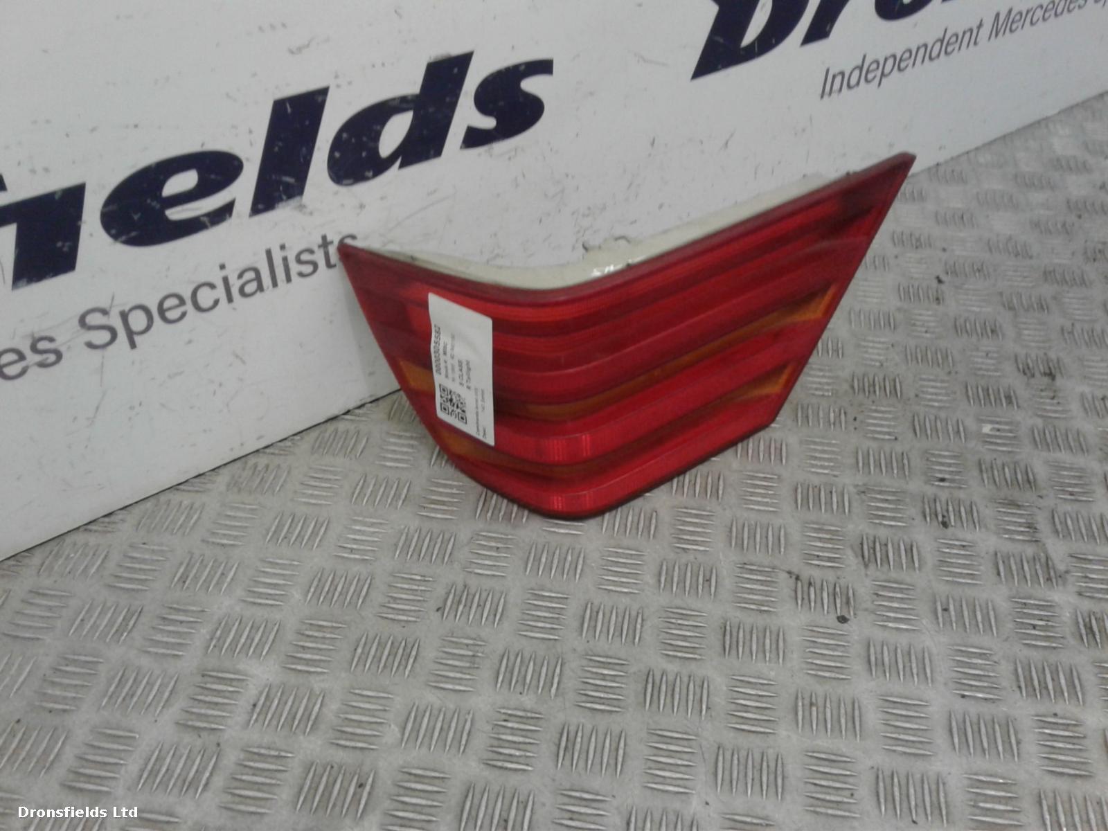 View Auto part R Taillight Mercedes S Class 1995