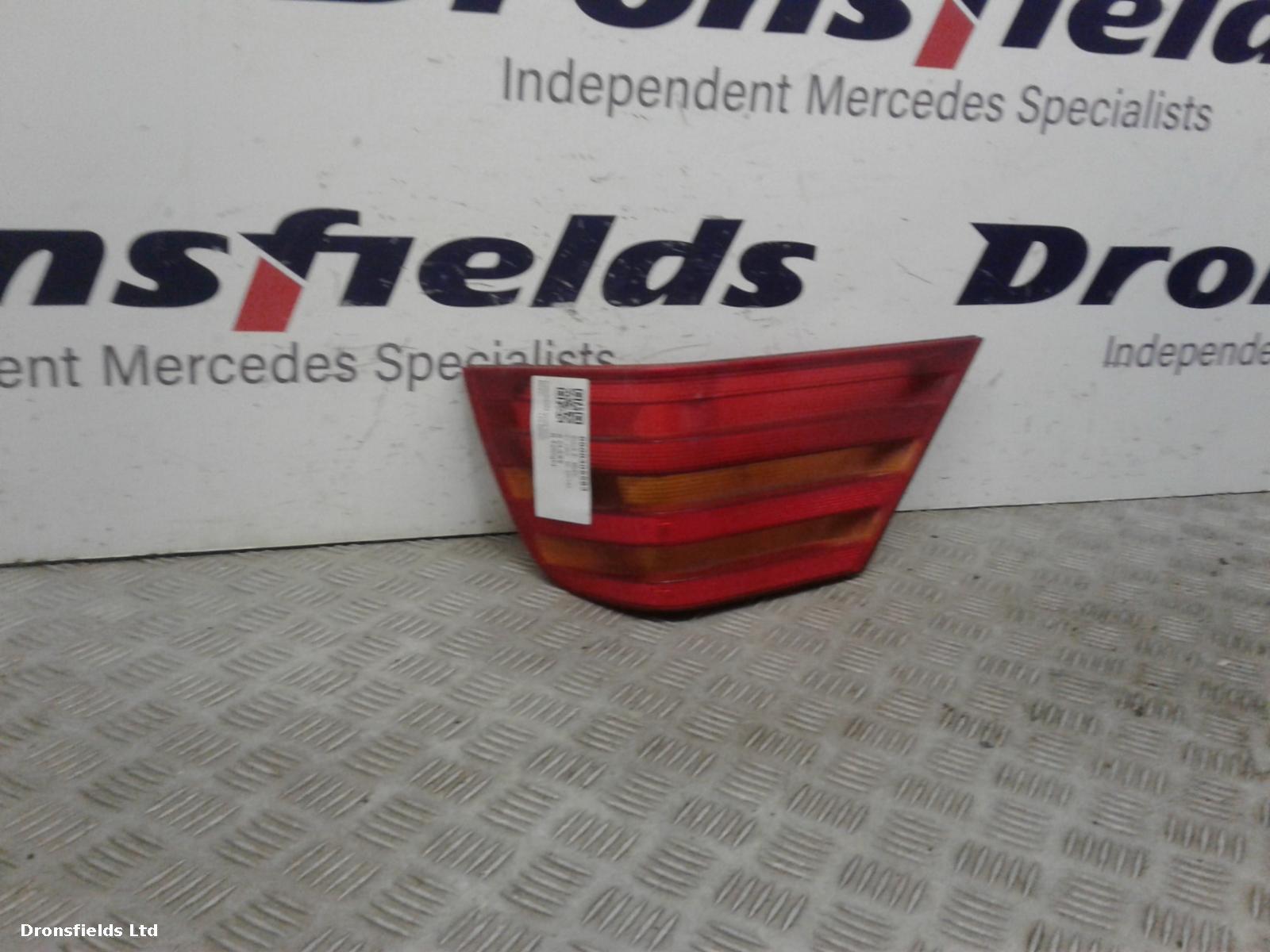 View Auto part R Taillight Mercedes S Class 1995