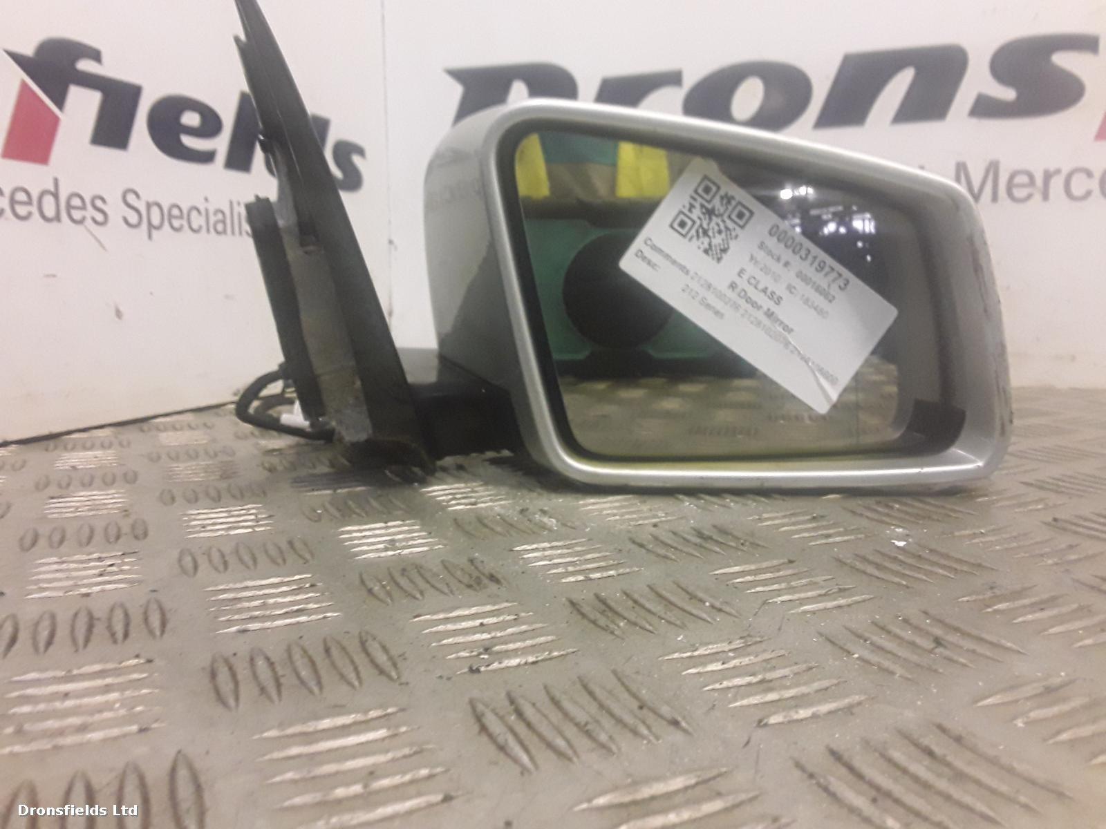 View Auto part R Door Mirror Mercedes E Class 2010