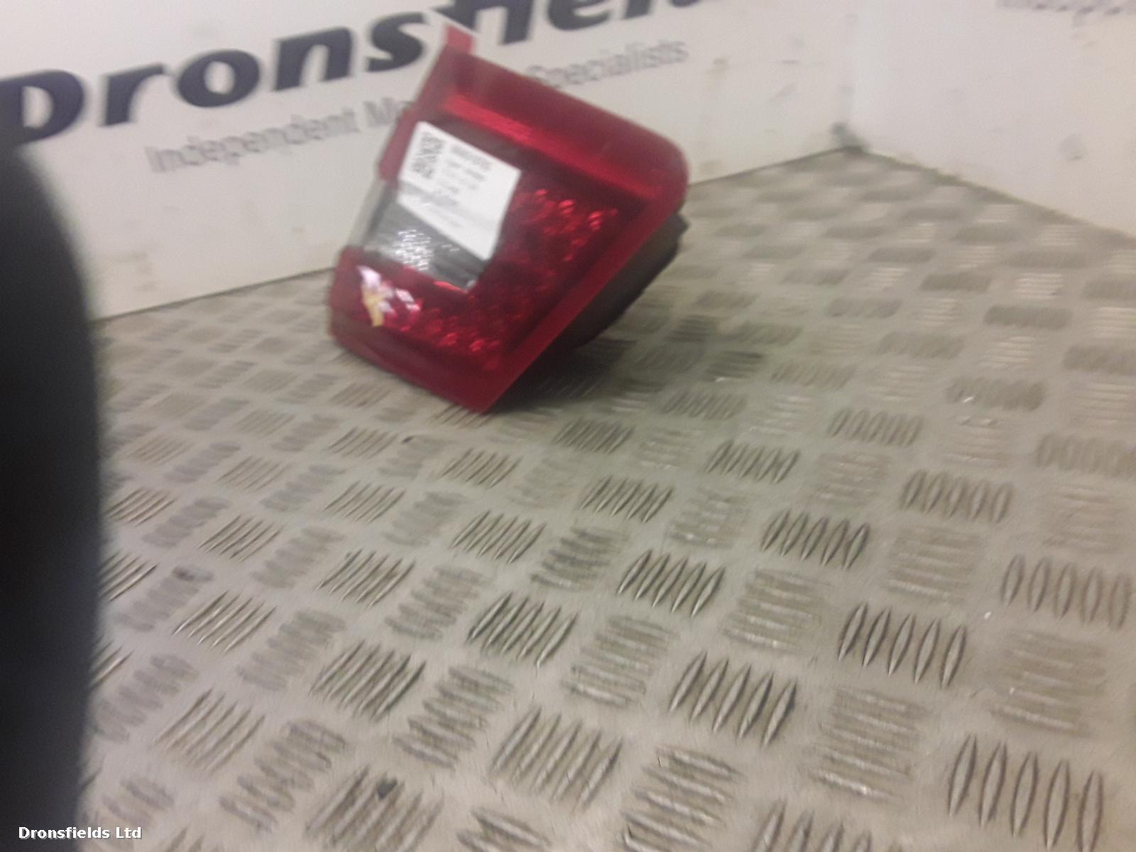 View Auto part R Taillight Mercedes E Class 2010