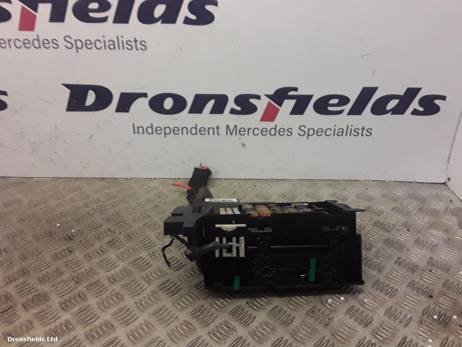 View Auto part Fuse Box Mercedes A Class 2010