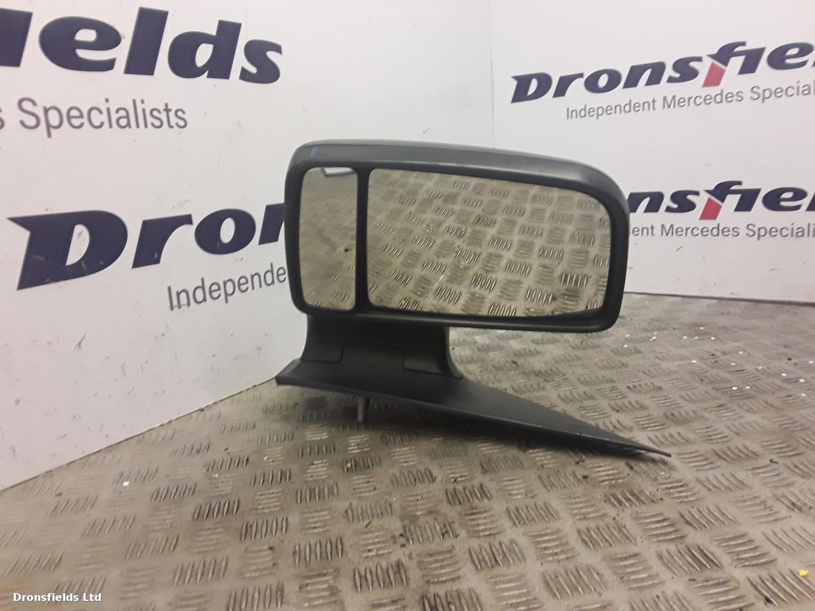 View Auto part L Door Mirror Mercedes Sprinter 2017
