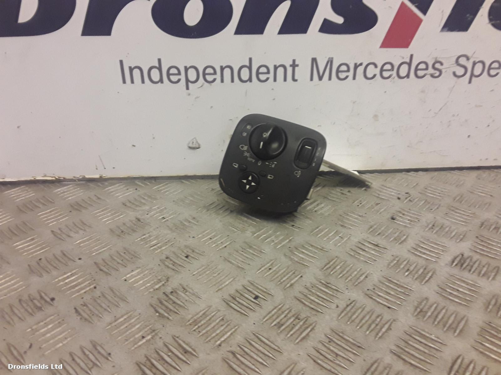View Auto part Headlight Switch Mercedes C Class 2003