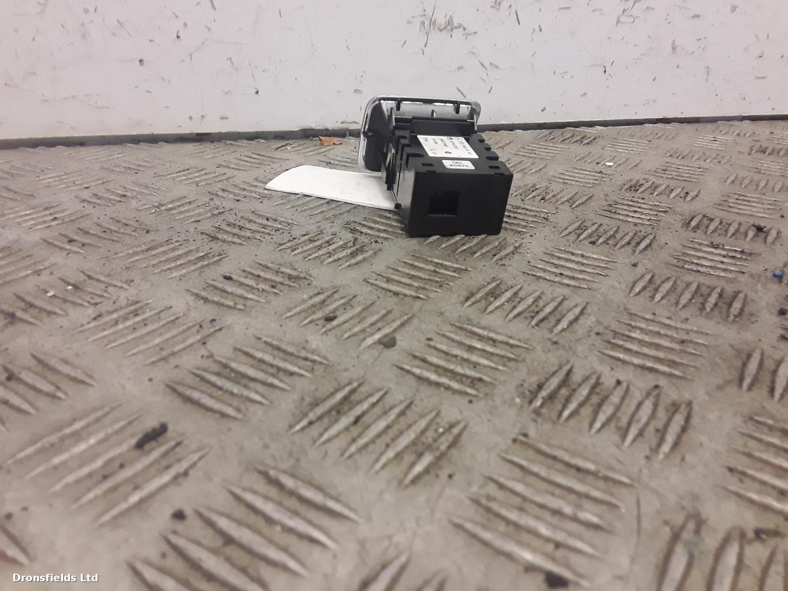 View Auto part Misc Switch Mercedes S Class 2007