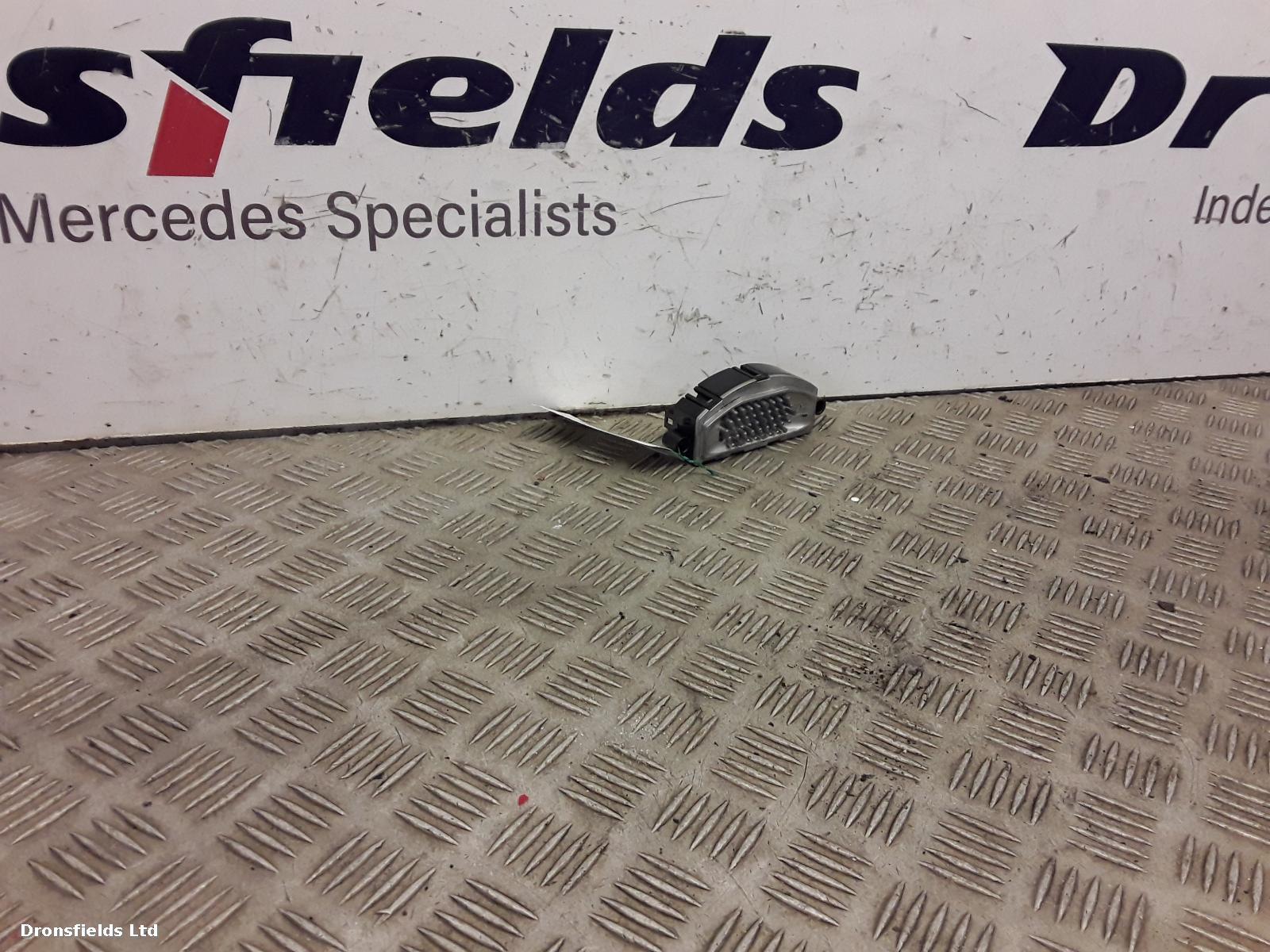 View Auto part Heater Rheostat Mercedes Sprinter 2020