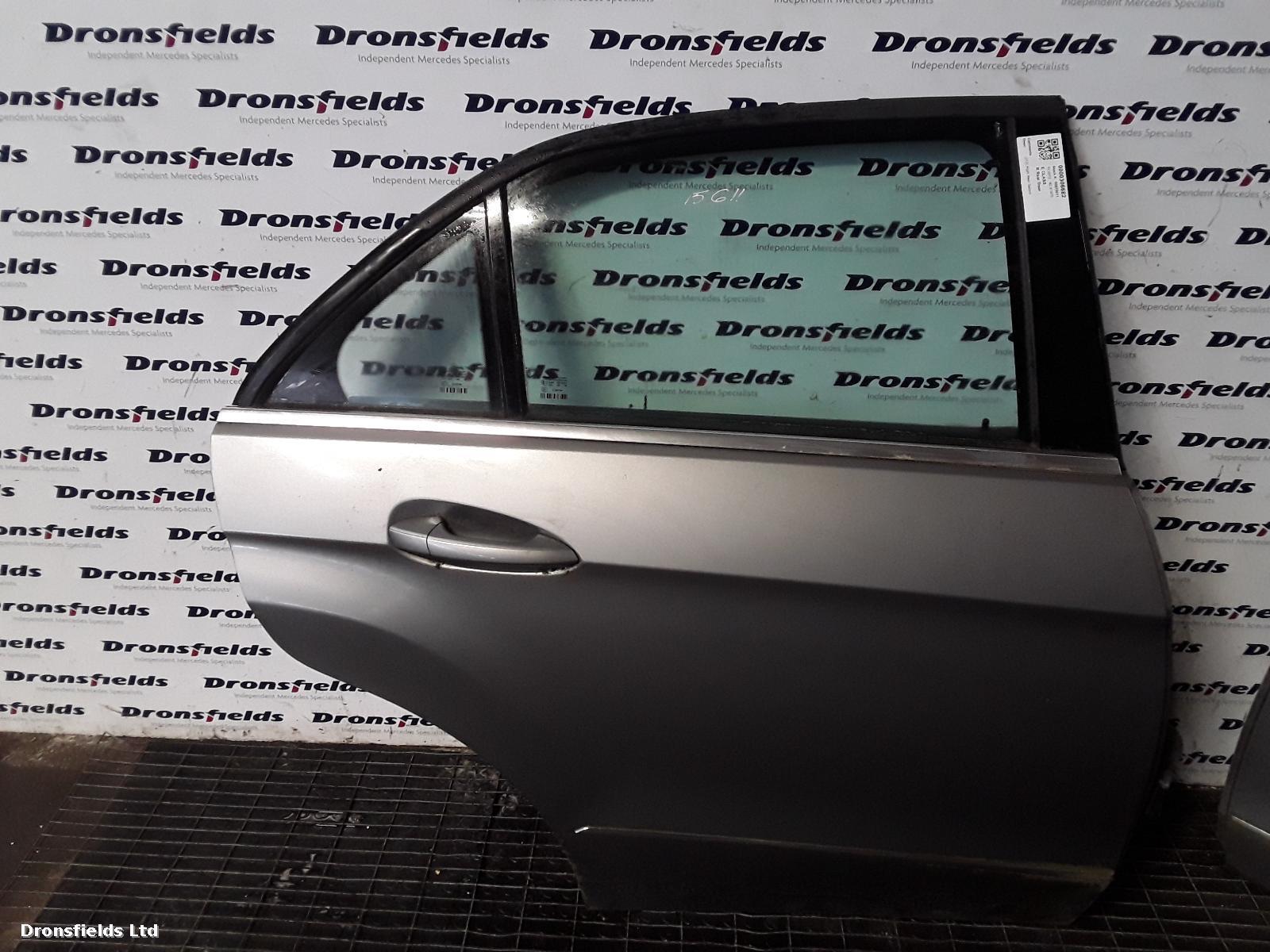View Auto part R Rear Door Mercedes E Class 2012