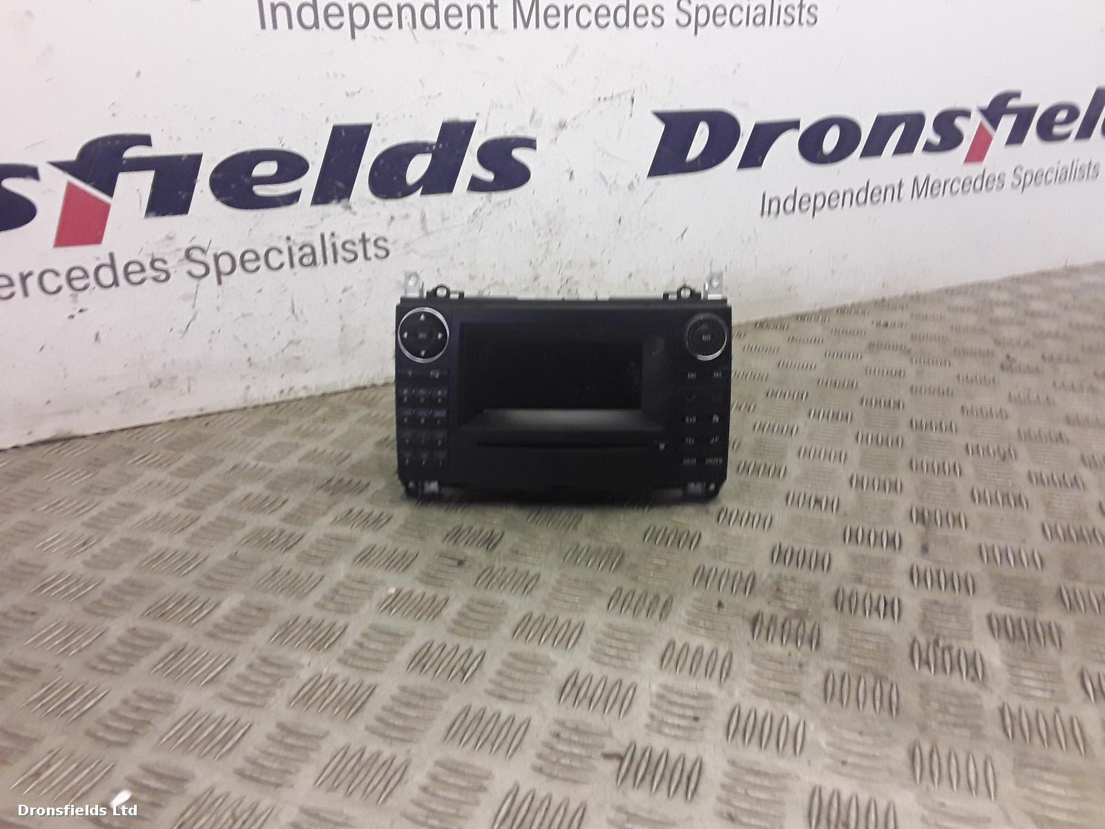 View Auto part A/V Equipment Mercedes Vito 2013