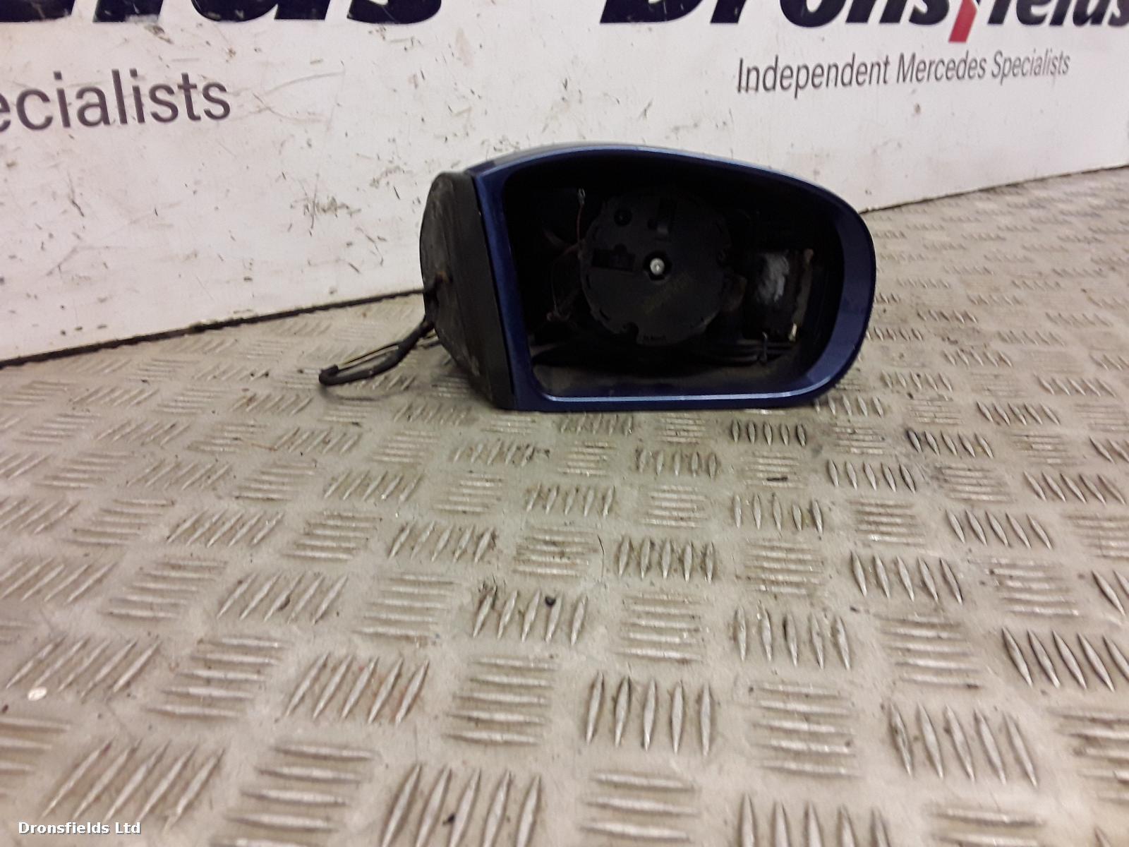 View Auto part R Door Mirror Mercedes C Class 2002