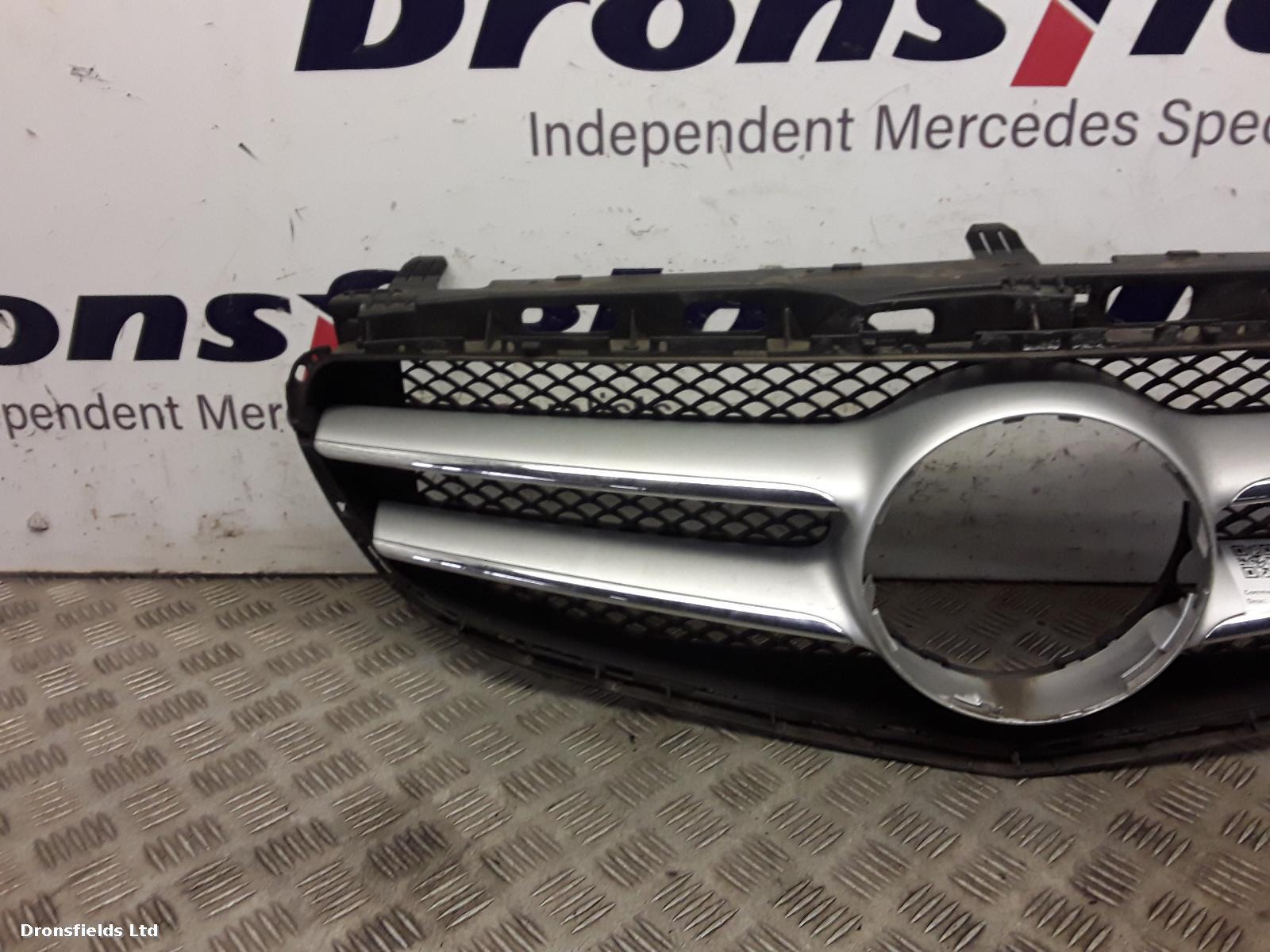 View Auto part Grille Mercedes E Class 2014