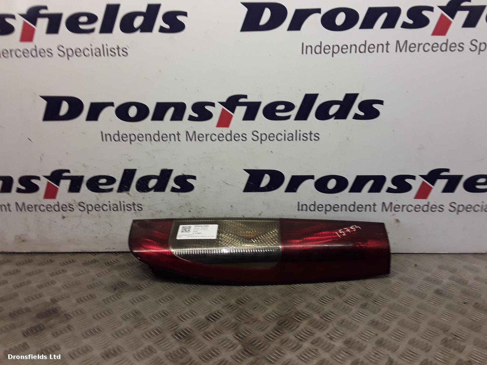 View Auto part R Taillight Mercedes Vito 2005