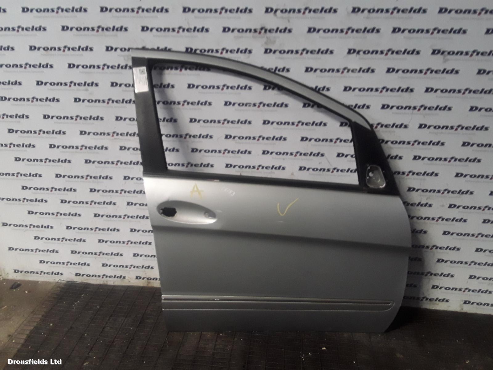 View Auto part R Front Door Mercedes B Class 2010