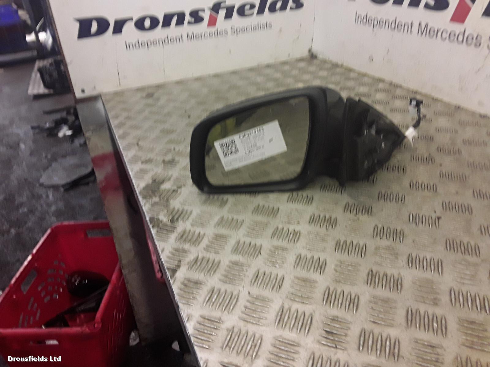 View Auto part L Door Mirror Mercedes C Class 2008