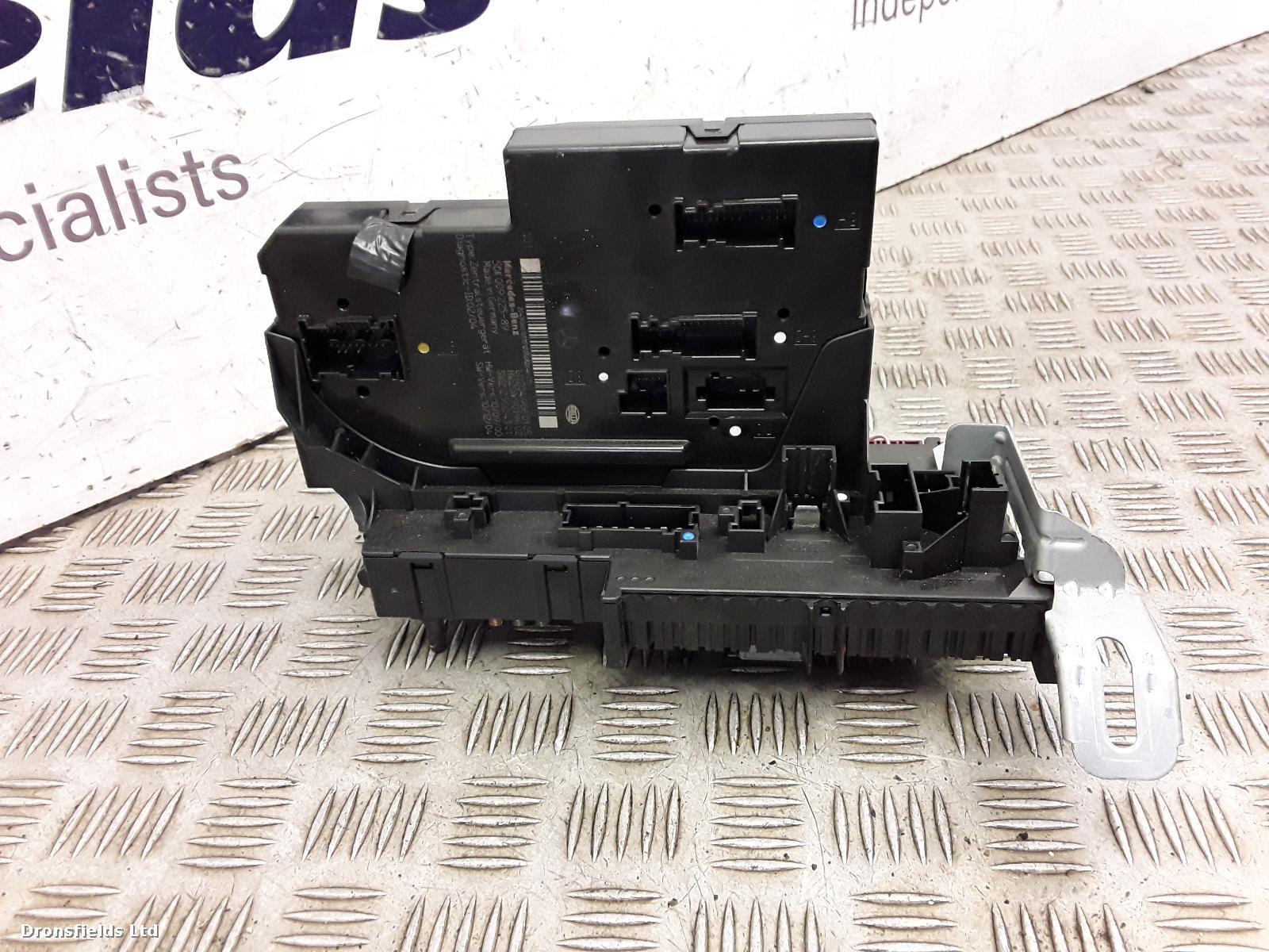View Auto part Fuse Box Mercedes C Class 2012