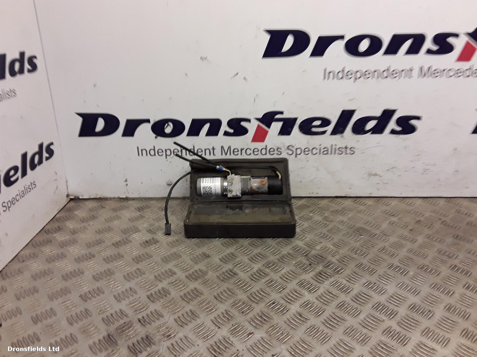 View Auto part Bootlid/Tailgate Power Lift Motor Mercedes S Class 2005
