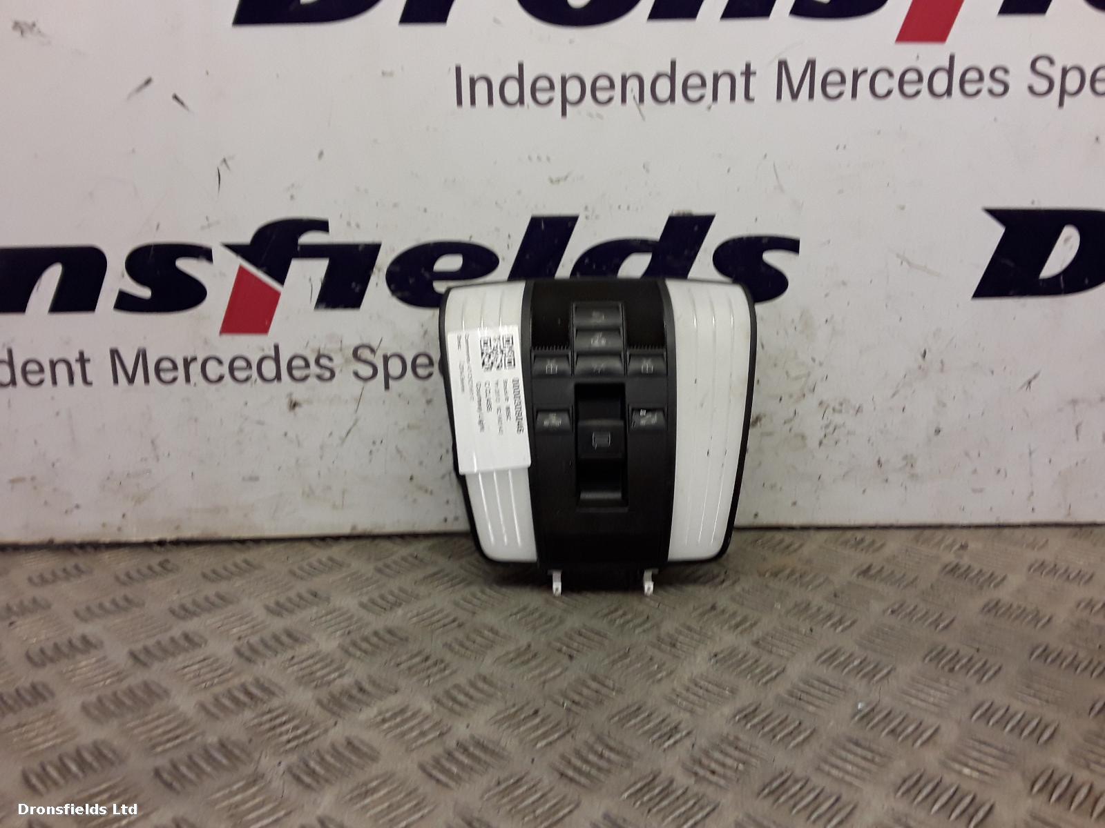 View Auto part Courtesy Light Mercedes C Class 2013