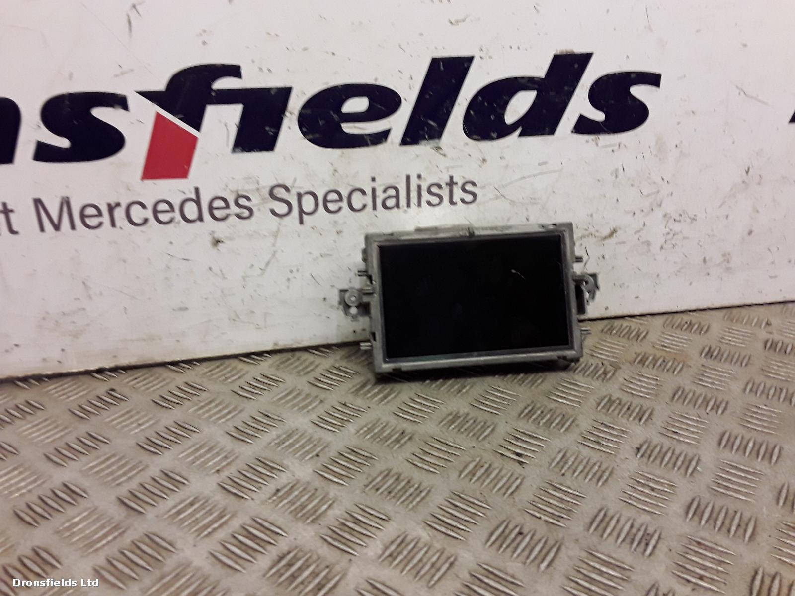 View Auto part Radio Display Mercedes E Class 2011