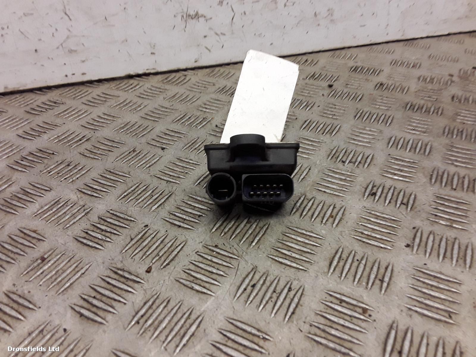 View Auto part Misc. Relay Mercedes E Class 2014