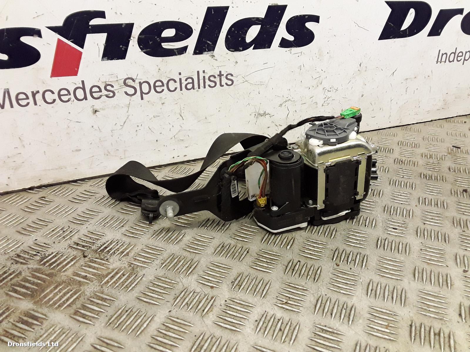View Auto part Seat Belt Mercedes E Class 2013