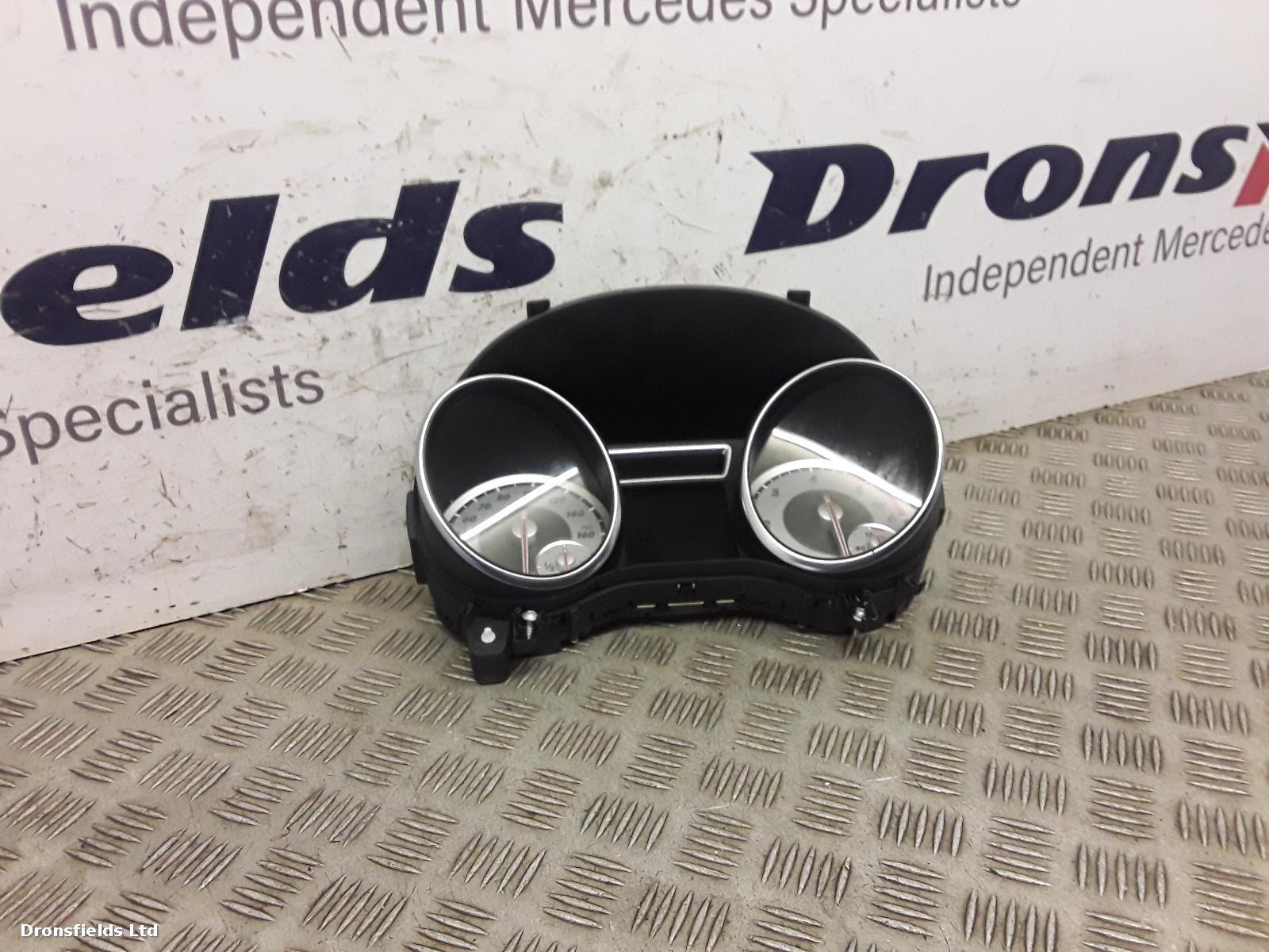 View Auto part Speedometer Mercedes Cla 2014