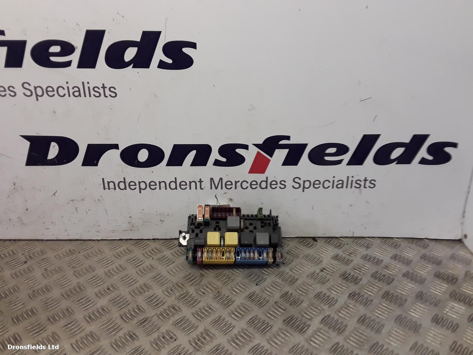 View Auto part Fuse Box Mercedes Gla Class 2017