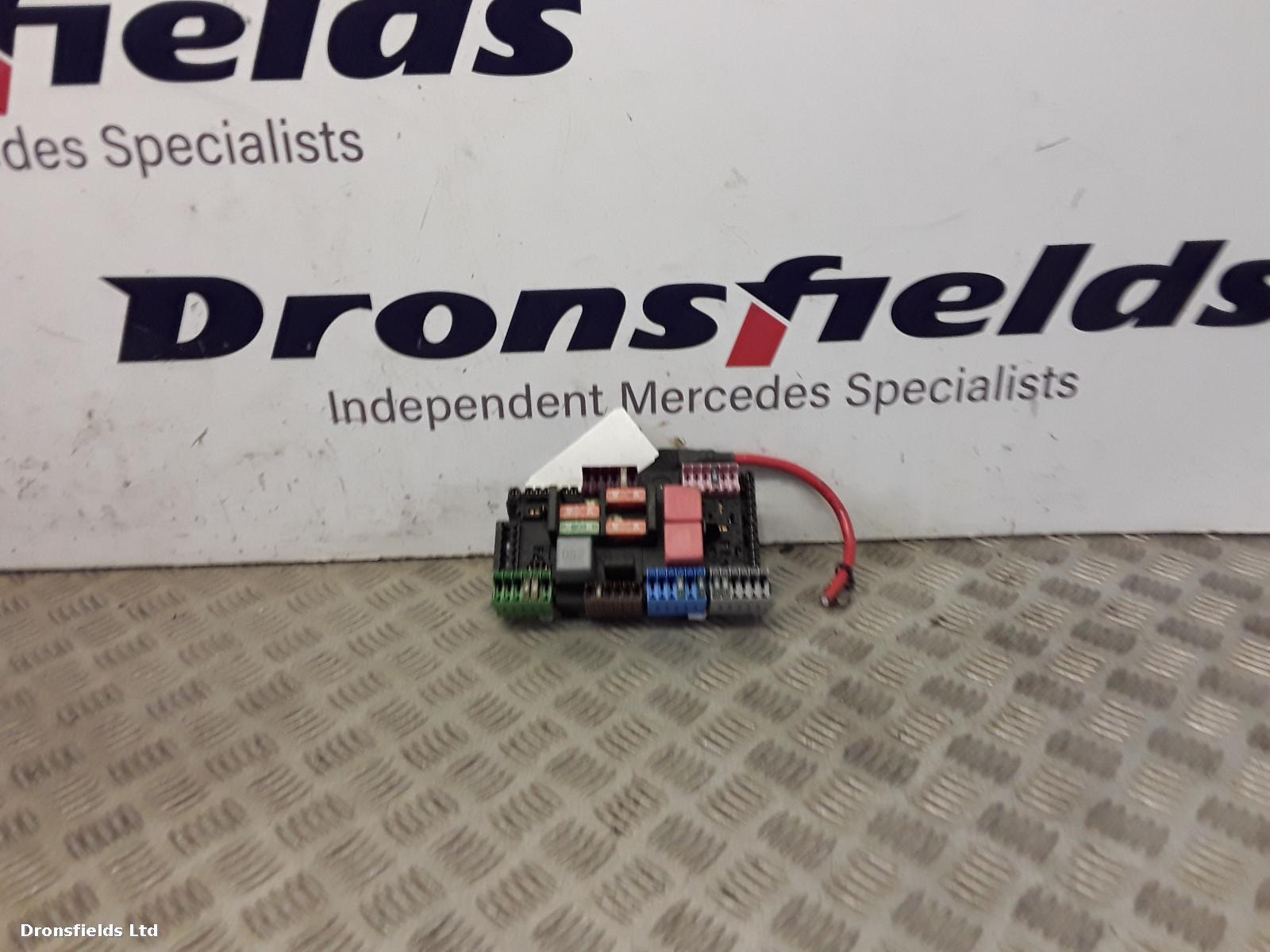 View Auto part Fuse Box Mercedes C Class 2018