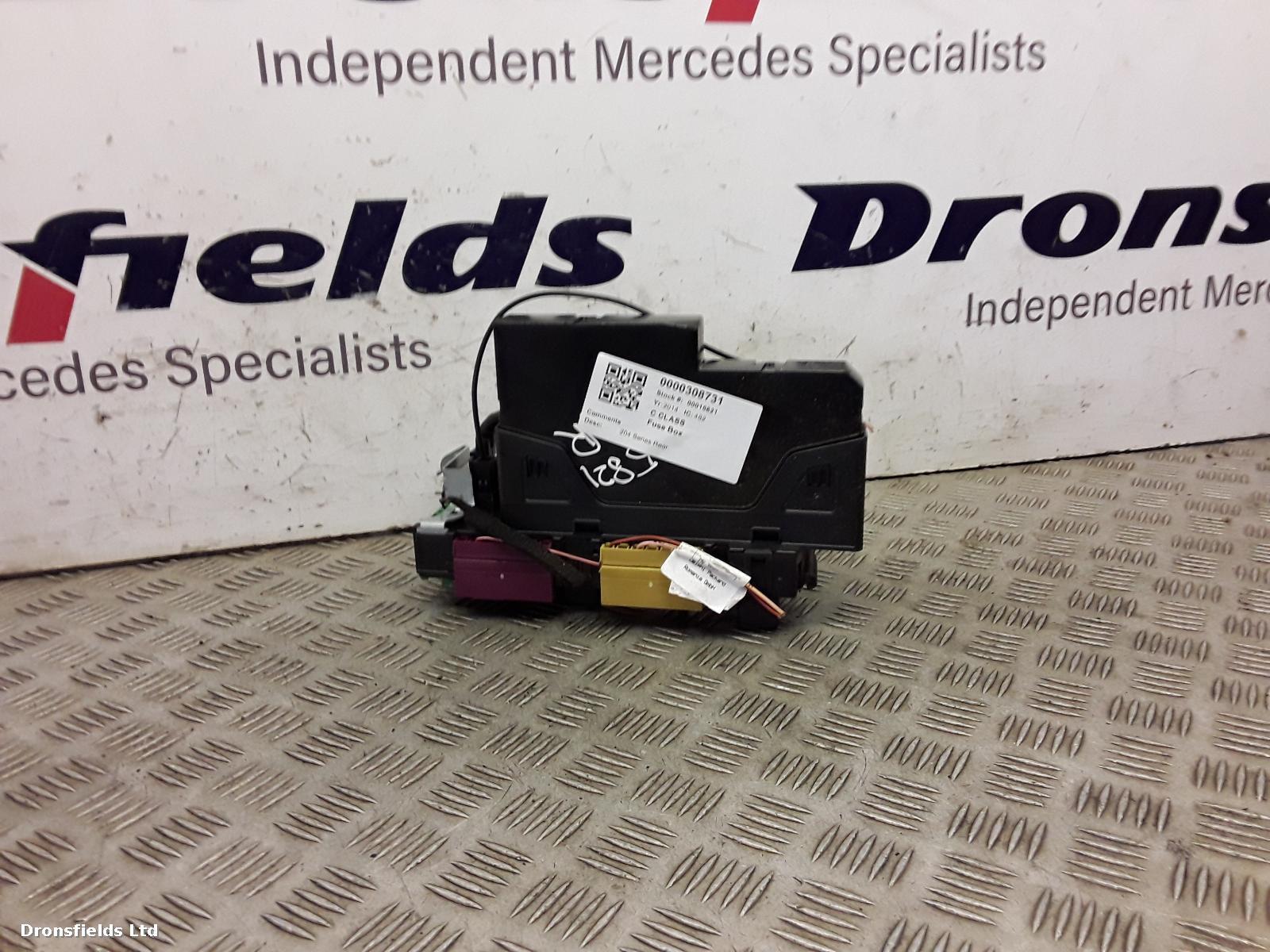 View Auto part Fuse Box Mercedes C Class 2014