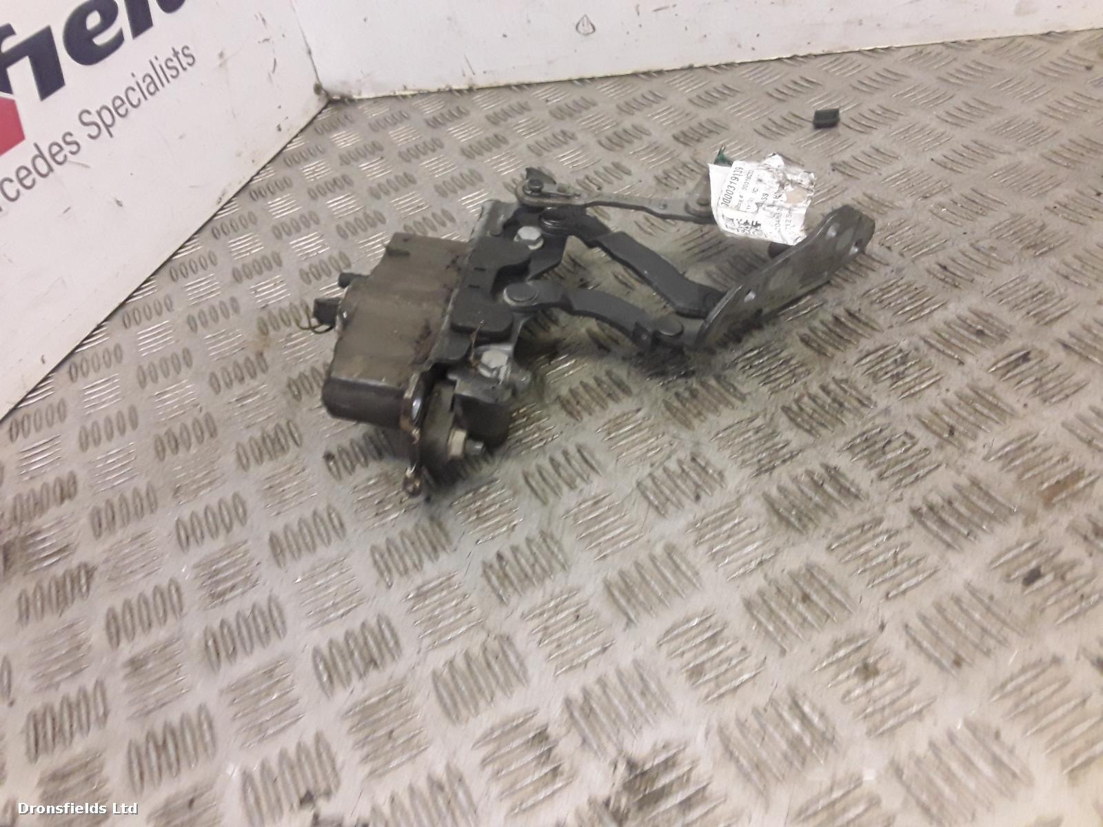 View Auto part Bonnet Hinge Mercedes E Class 2010